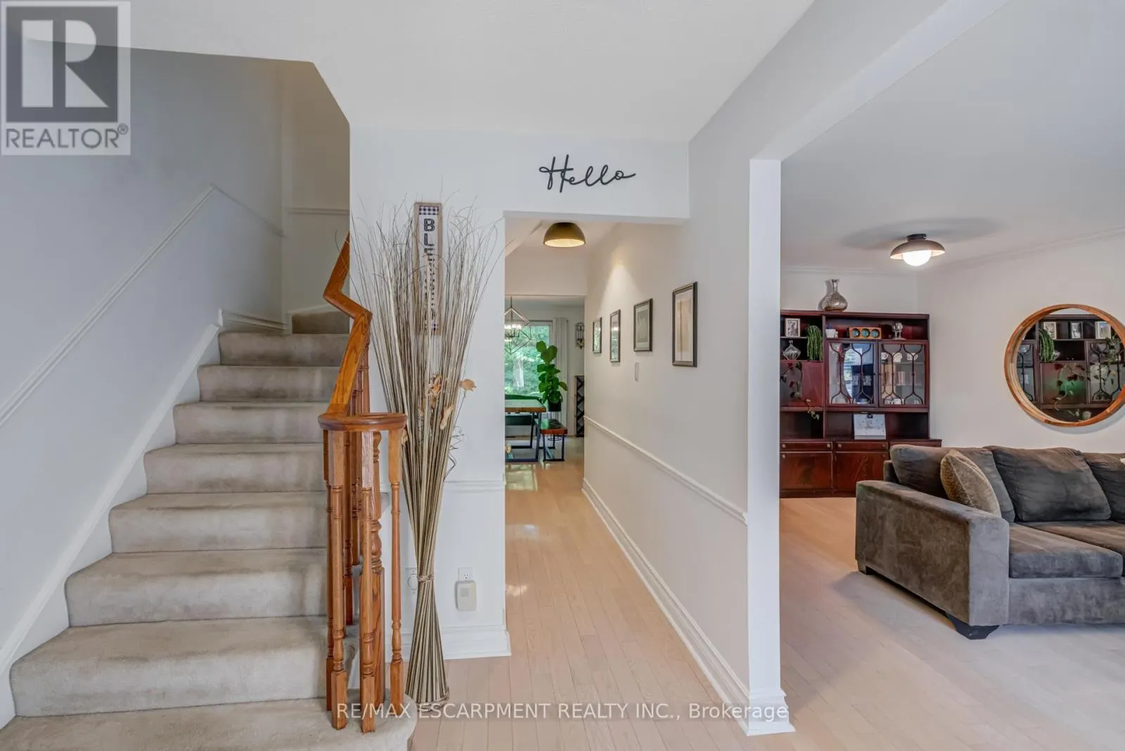 5 - 1560 KERNS ROAD