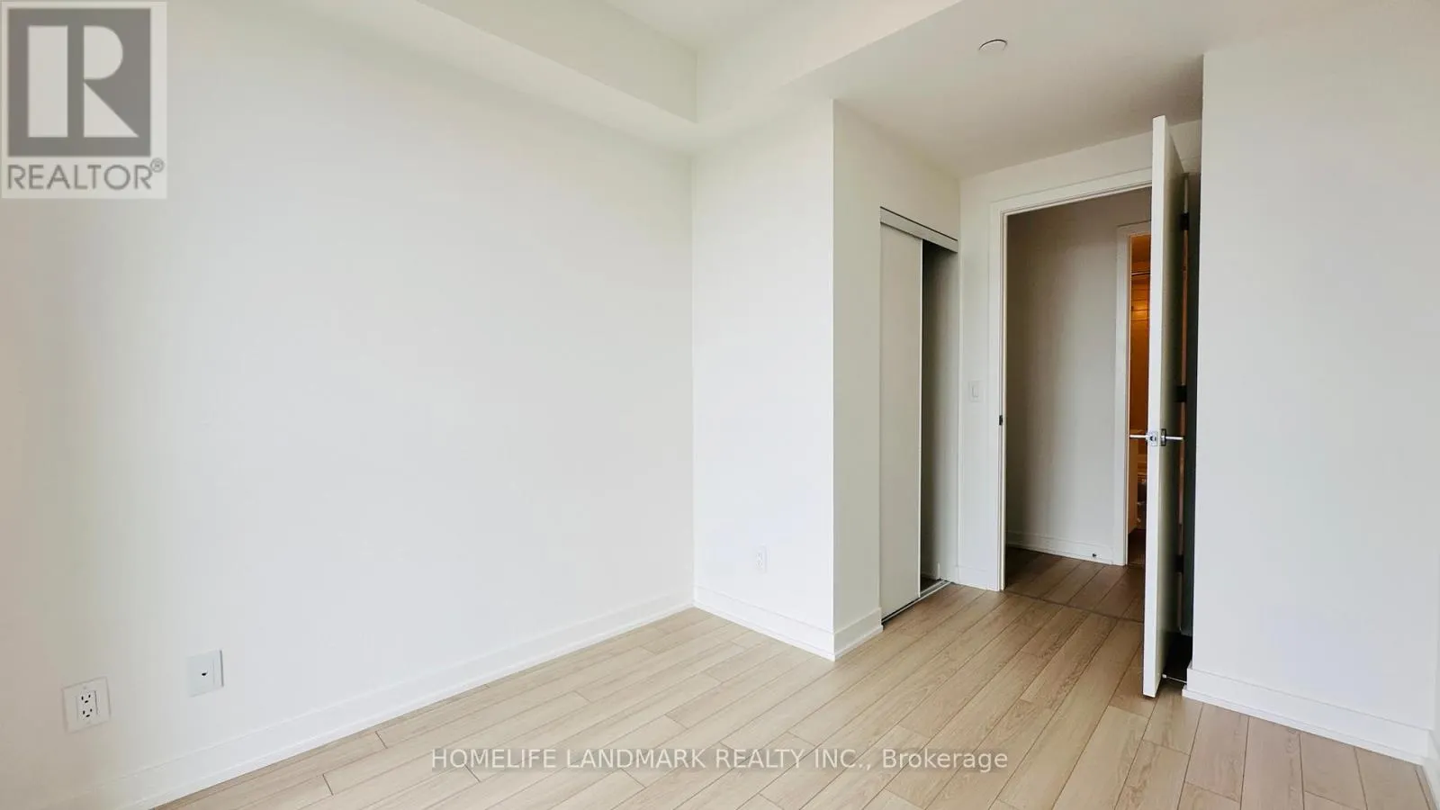 509 - 3079 TRAFALGAR ROAD