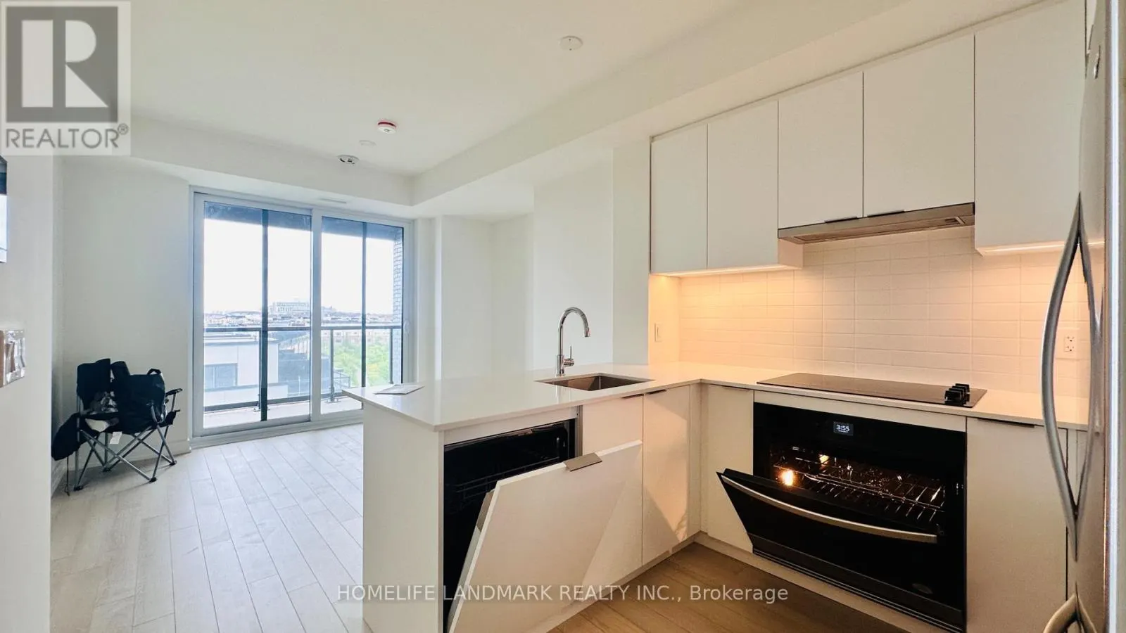 509 - 3079 TRAFALGAR ROAD