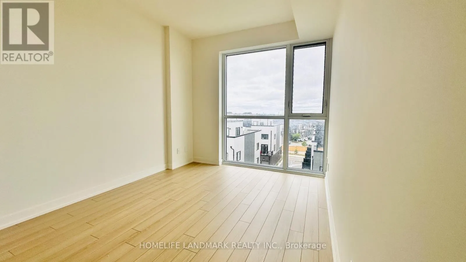 509 - 3079 TRAFALGAR ROAD
