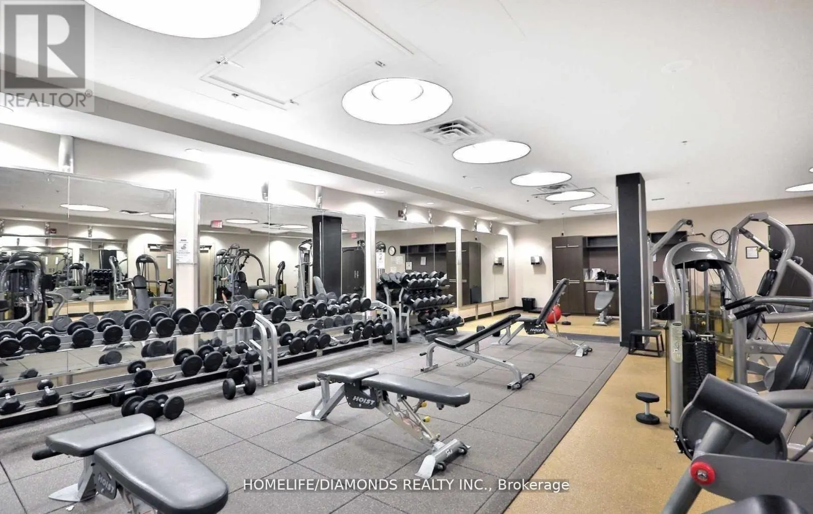 2208 - 70 ABSOLUTE AVENUE
