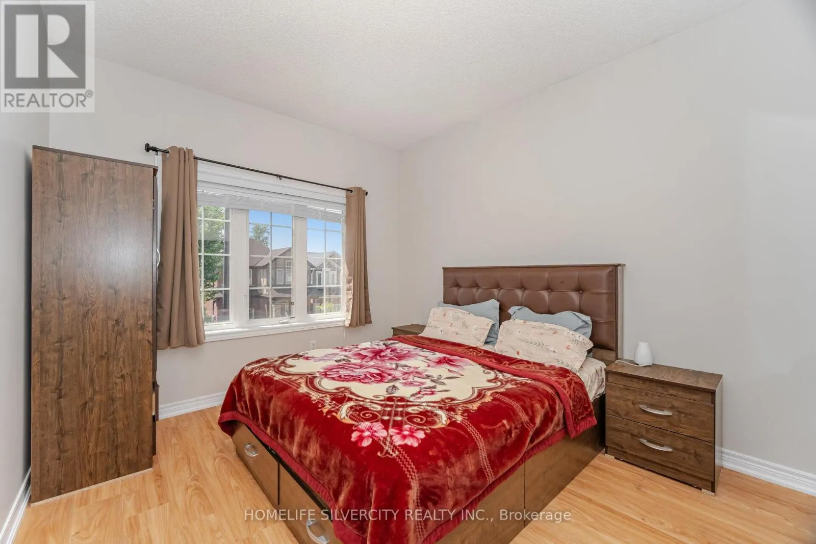 105 AYLESBURY DRIVE