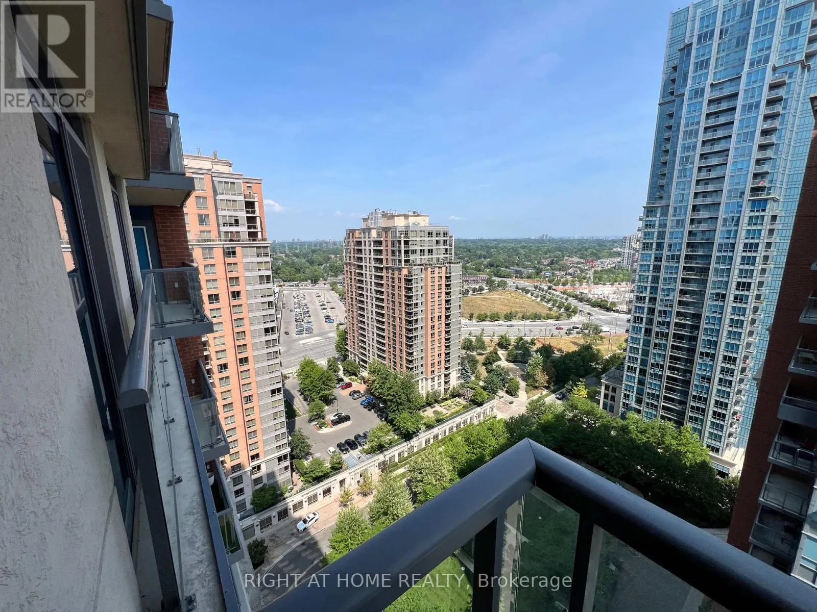 2331 - 35 VIKING LANE