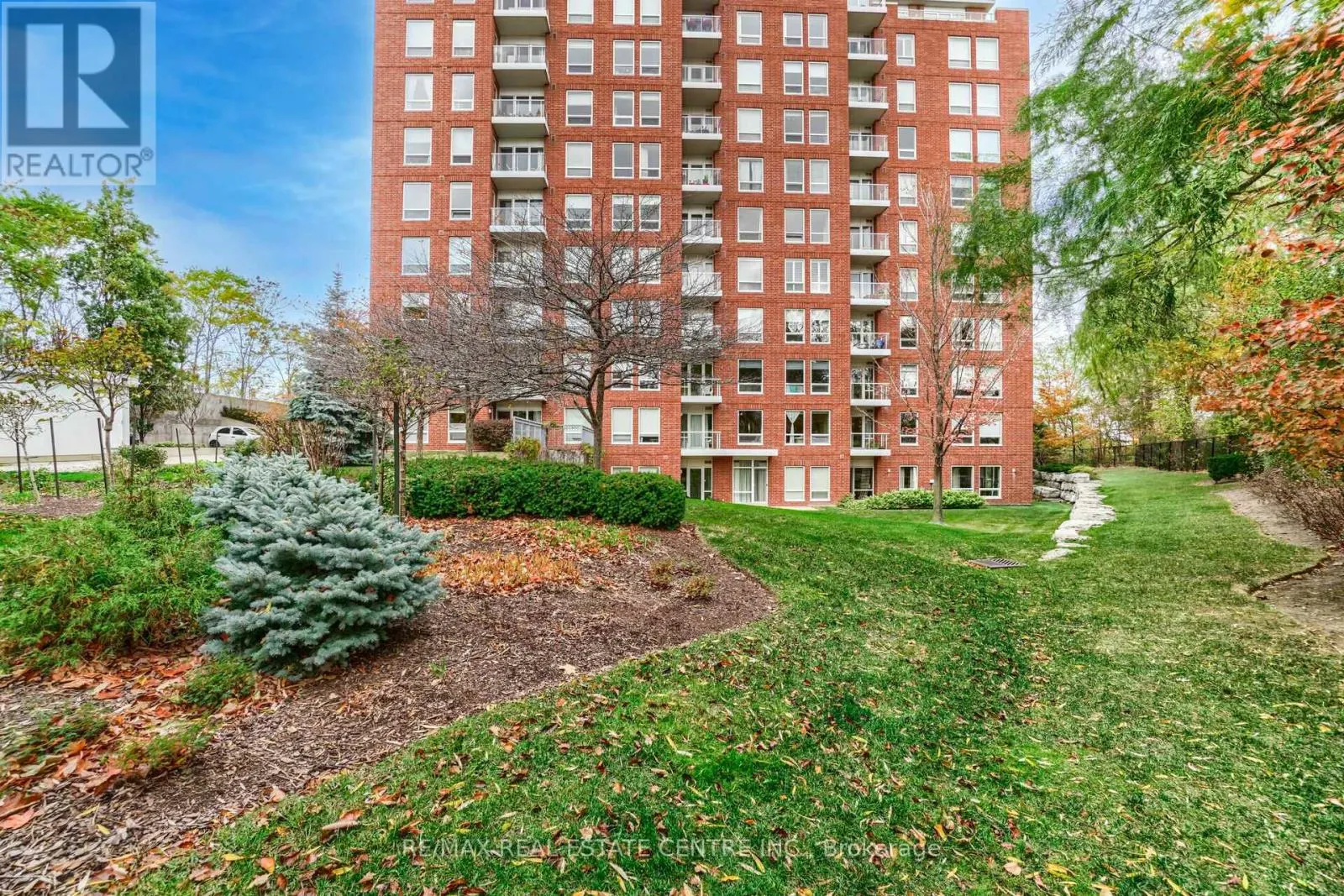 104 - 40 OLD MILL ROAD