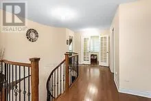 36 VALLEYRIDGE CRESCENT