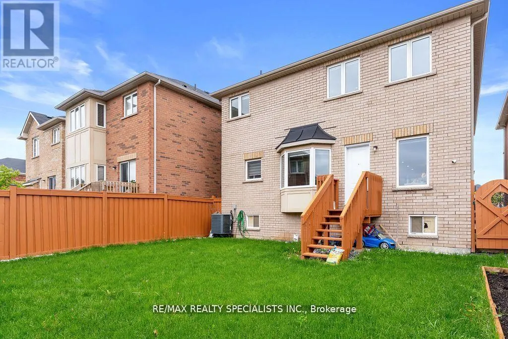 15 BROWNBUSH WAY