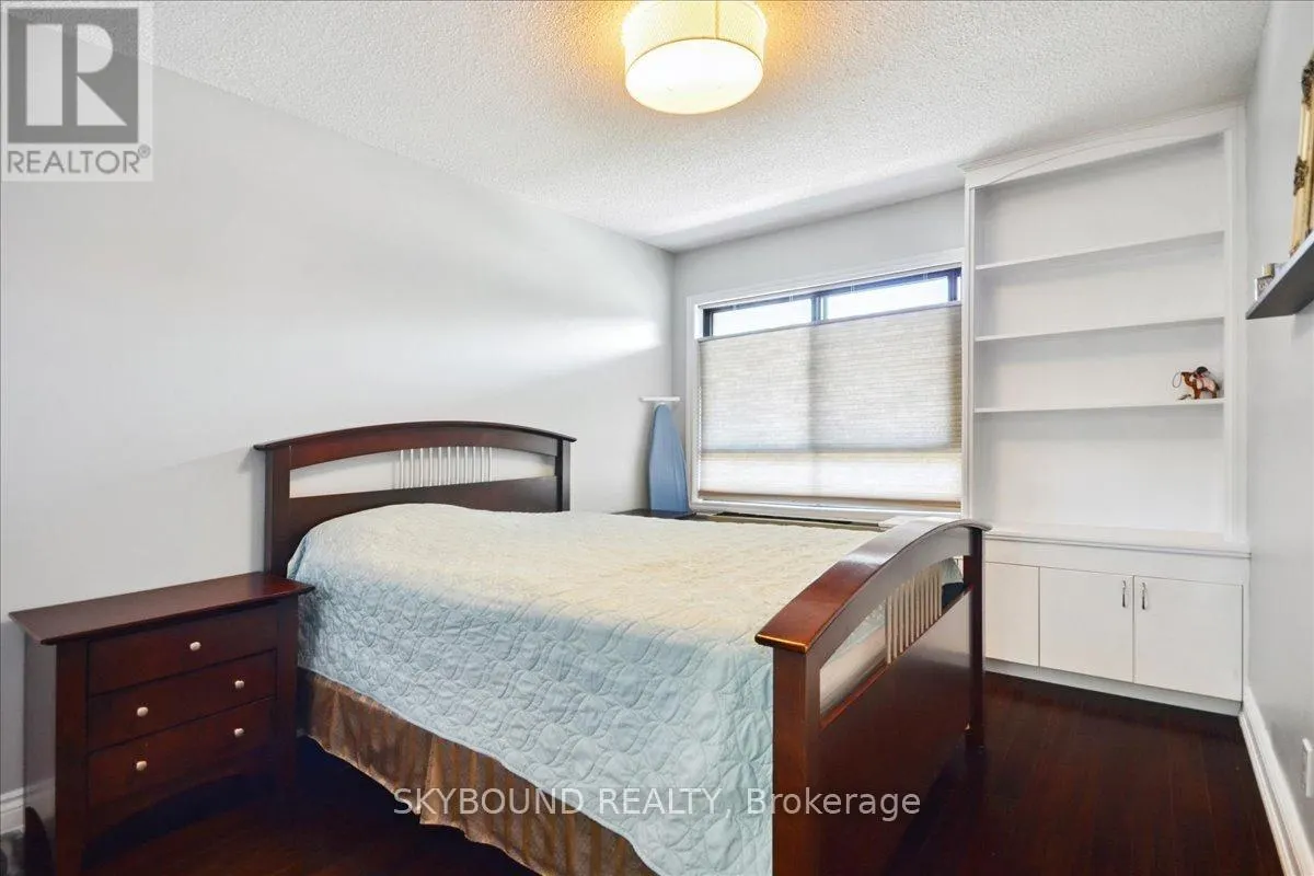 506 - 1000 CEDARGLEN GATE