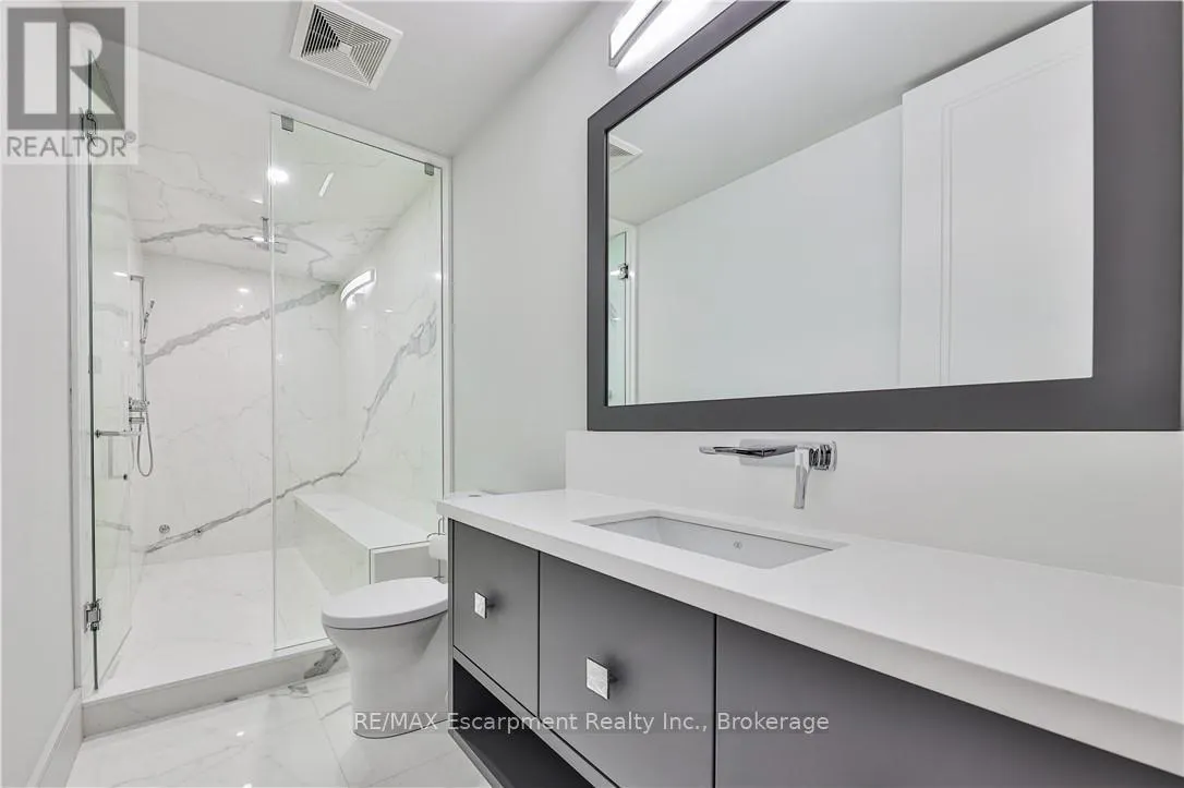 2250 CHANCERY LANE W