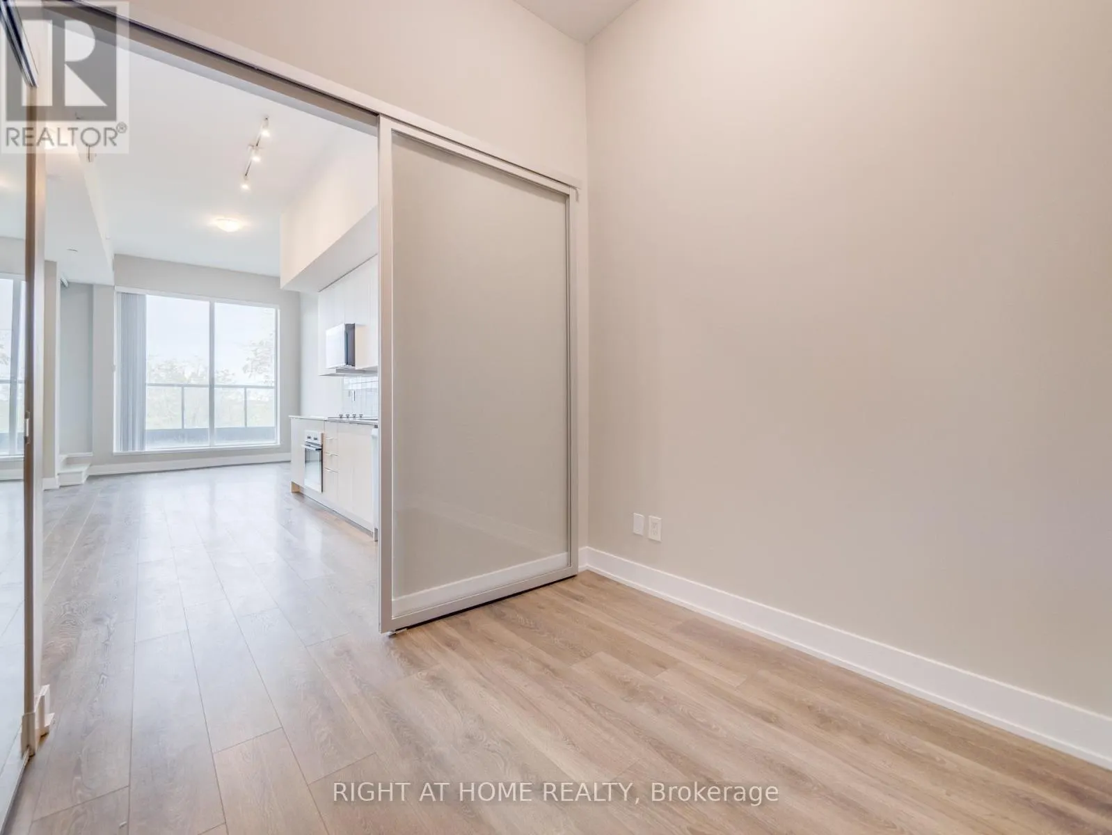 223 - 2489 TAUNTON ROAD