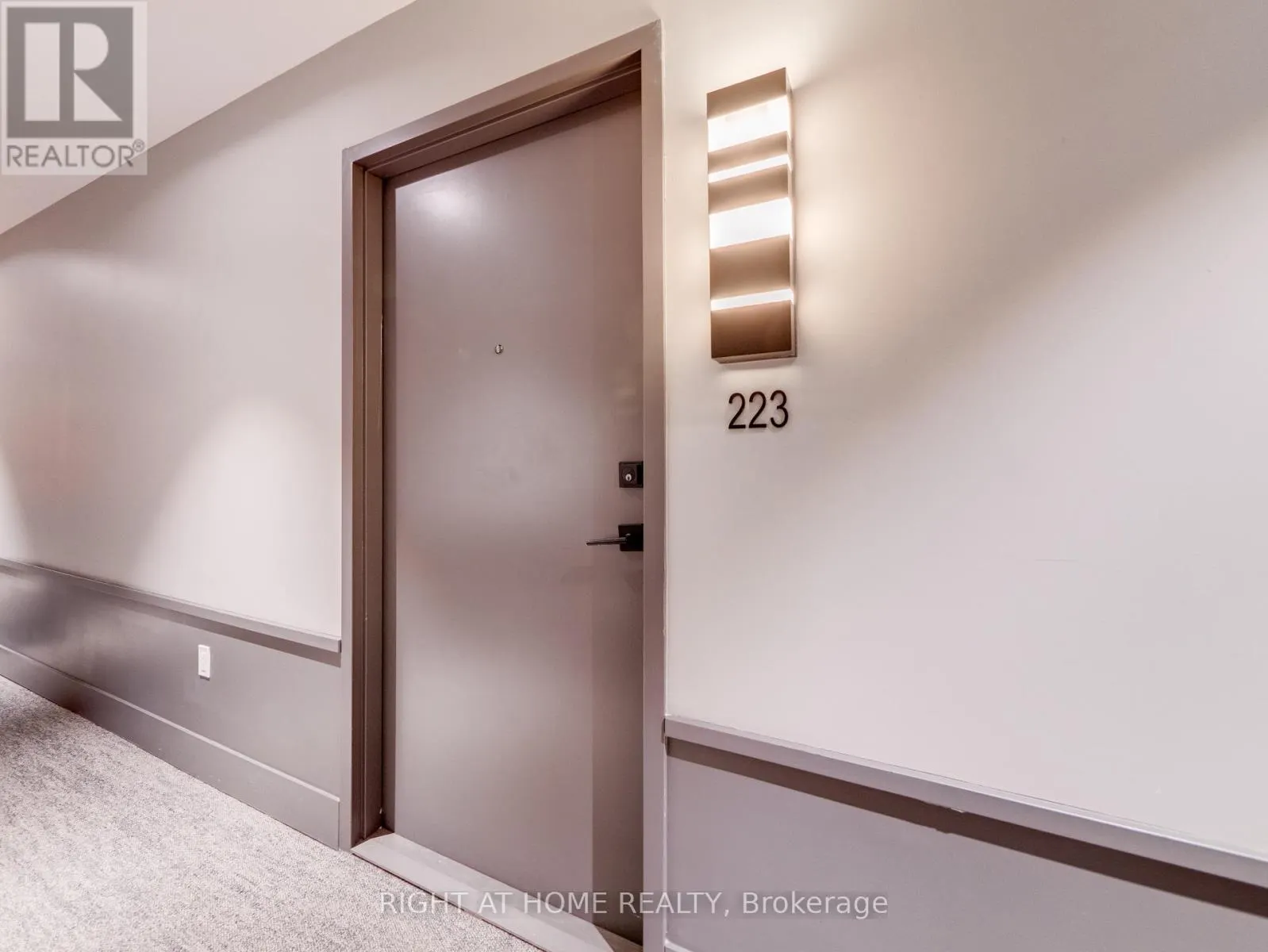 223 - 2489 TAUNTON ROAD