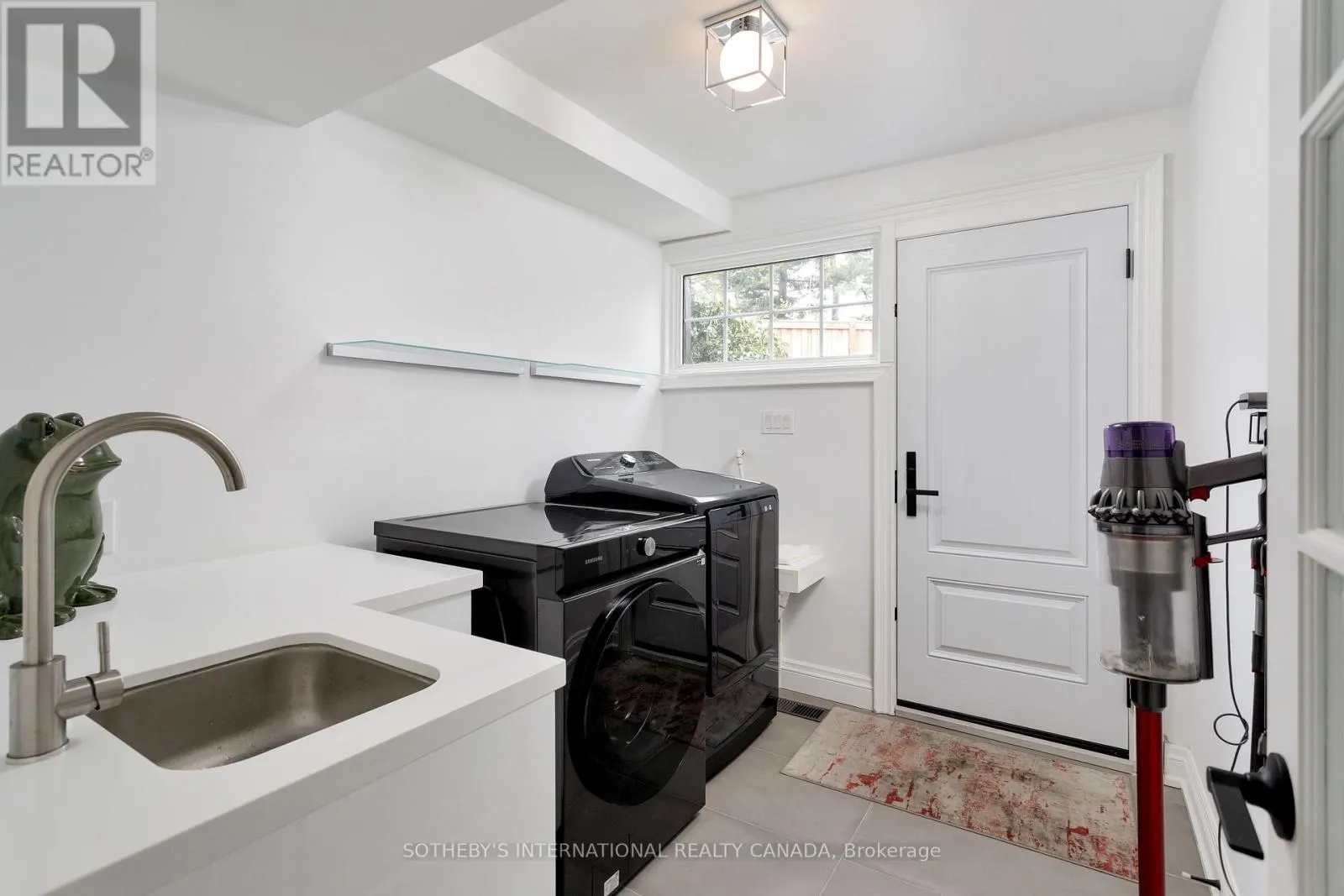 15 RAVENSBOURNE CRESCENT