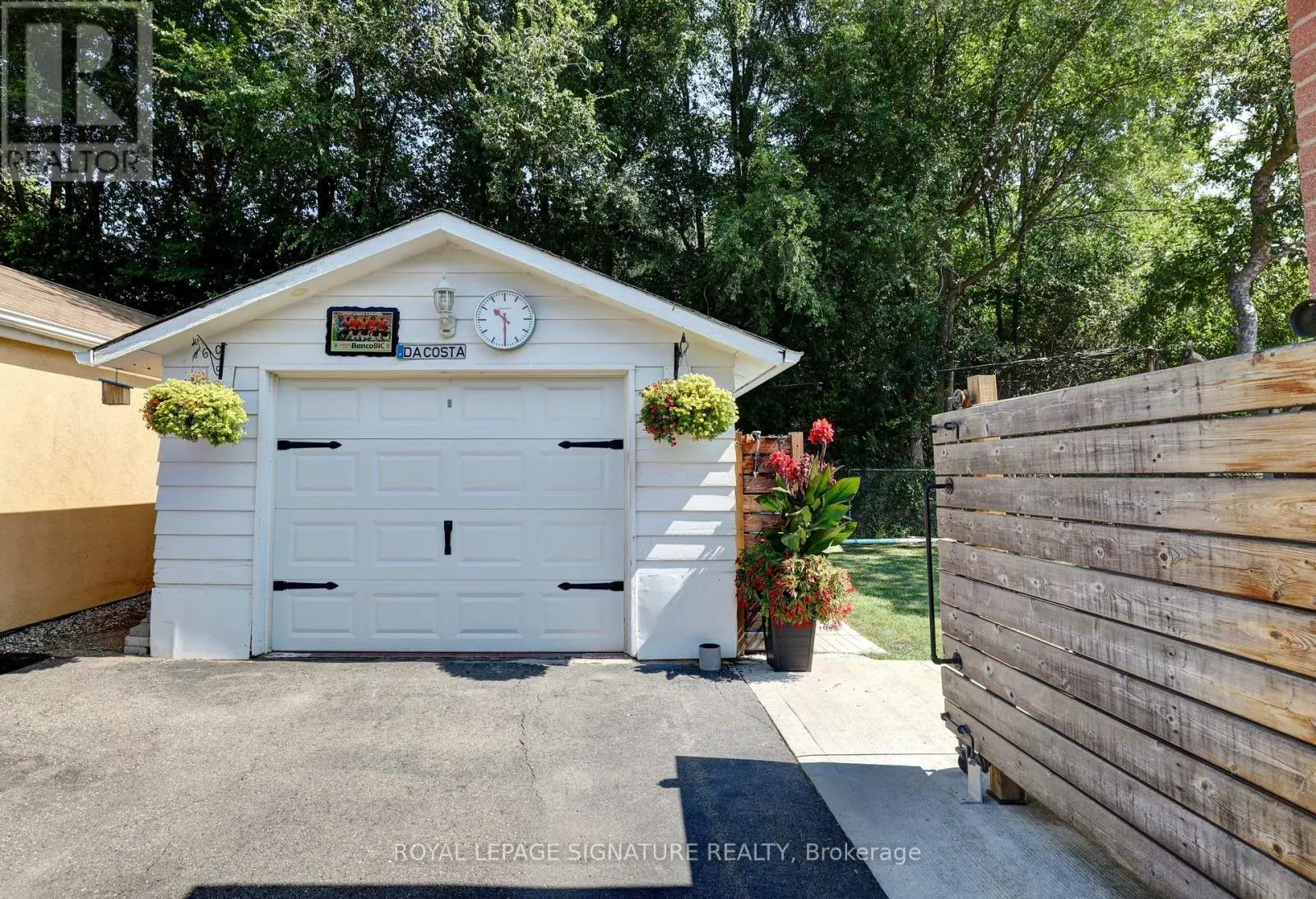 21 HARPER ROAD
