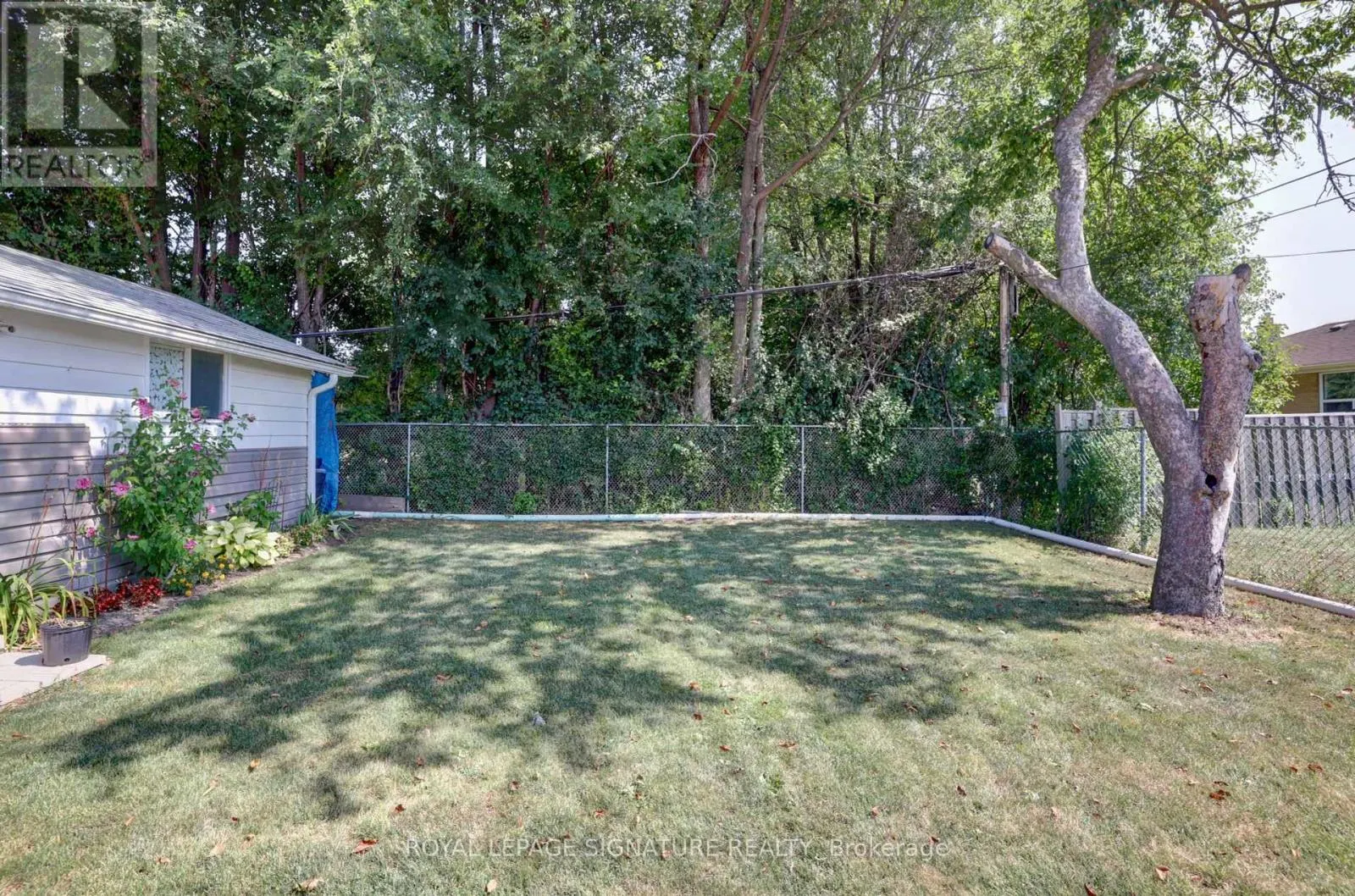 21 HARPER ROAD