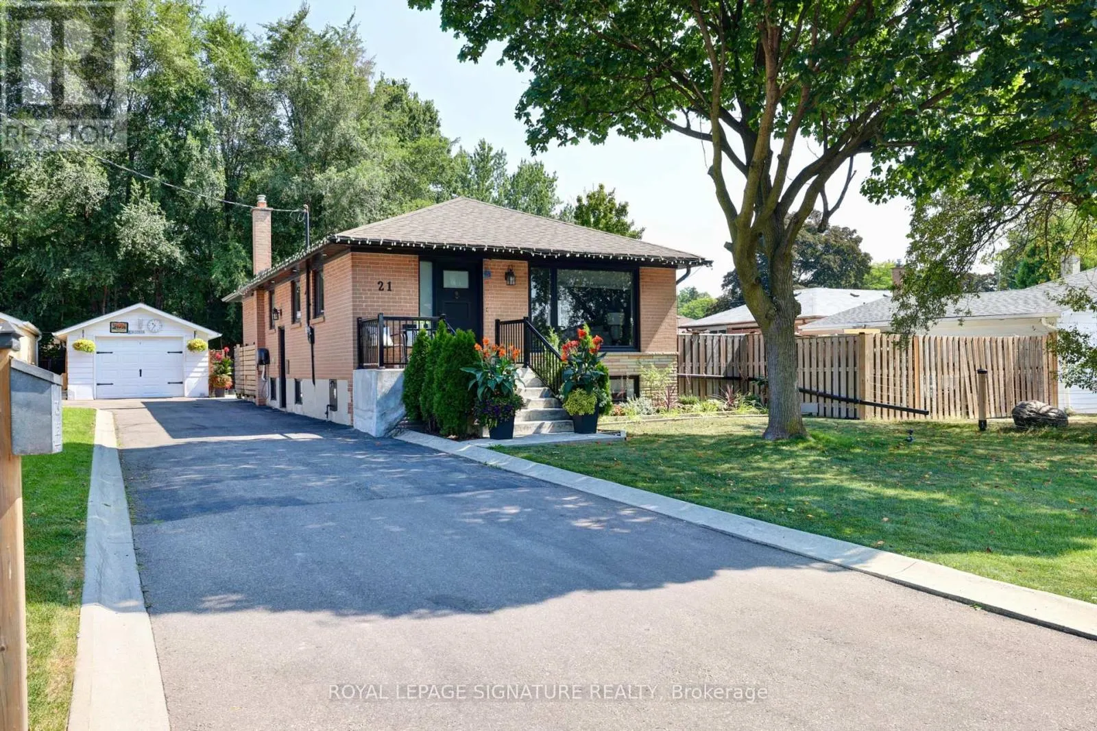 21 HARPER ROAD