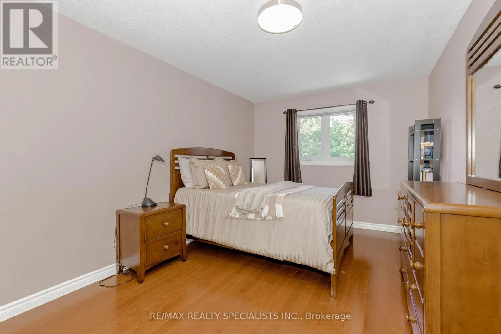 3350 COLUMBINE CRESCENT
