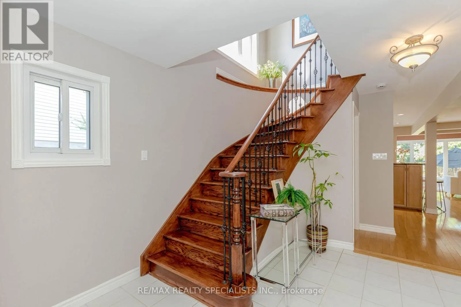 3350 COLUMBINE CRESCENT