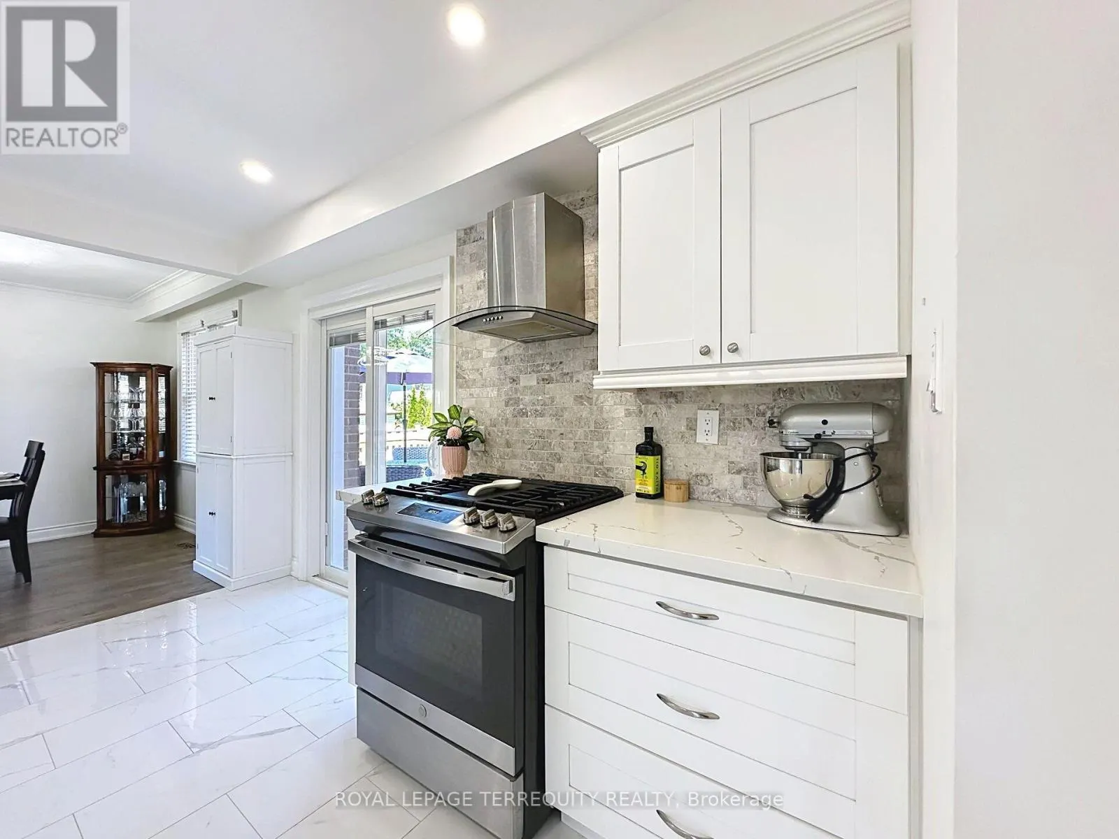 16 PAGEBROOK DRIVE