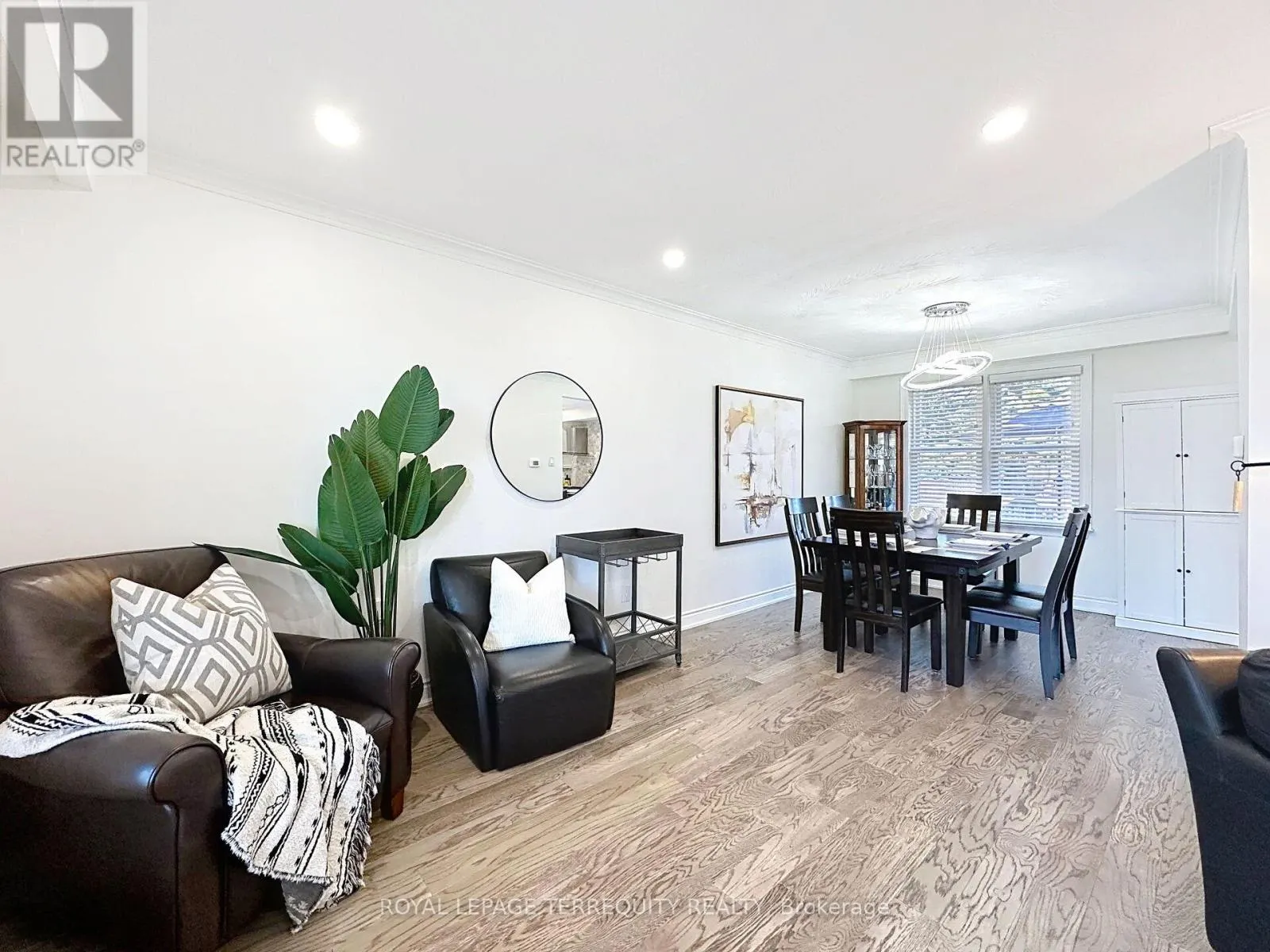 16 PAGEBROOK DRIVE