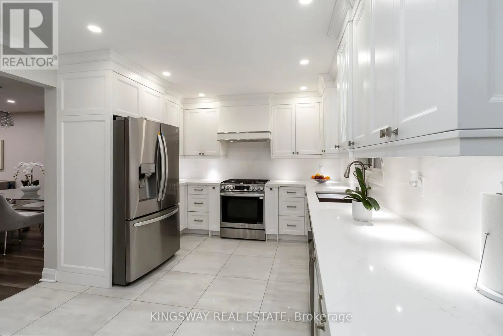 3208 RENTON ROAD