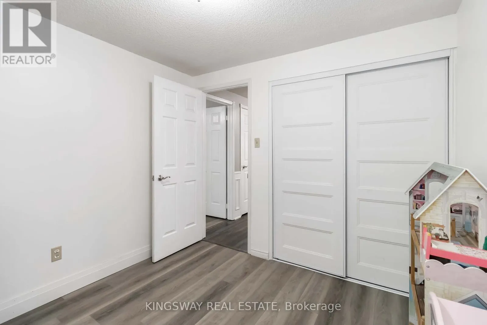 3208 RENTON ROAD