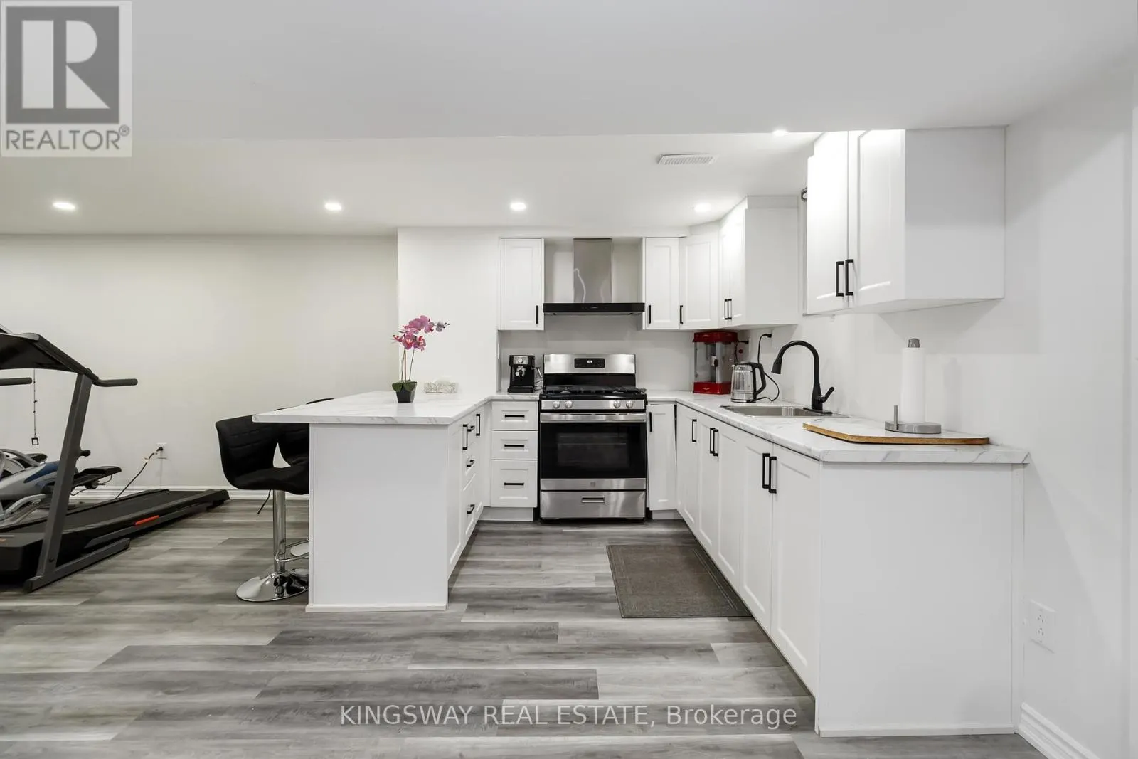 3208 RENTON ROAD