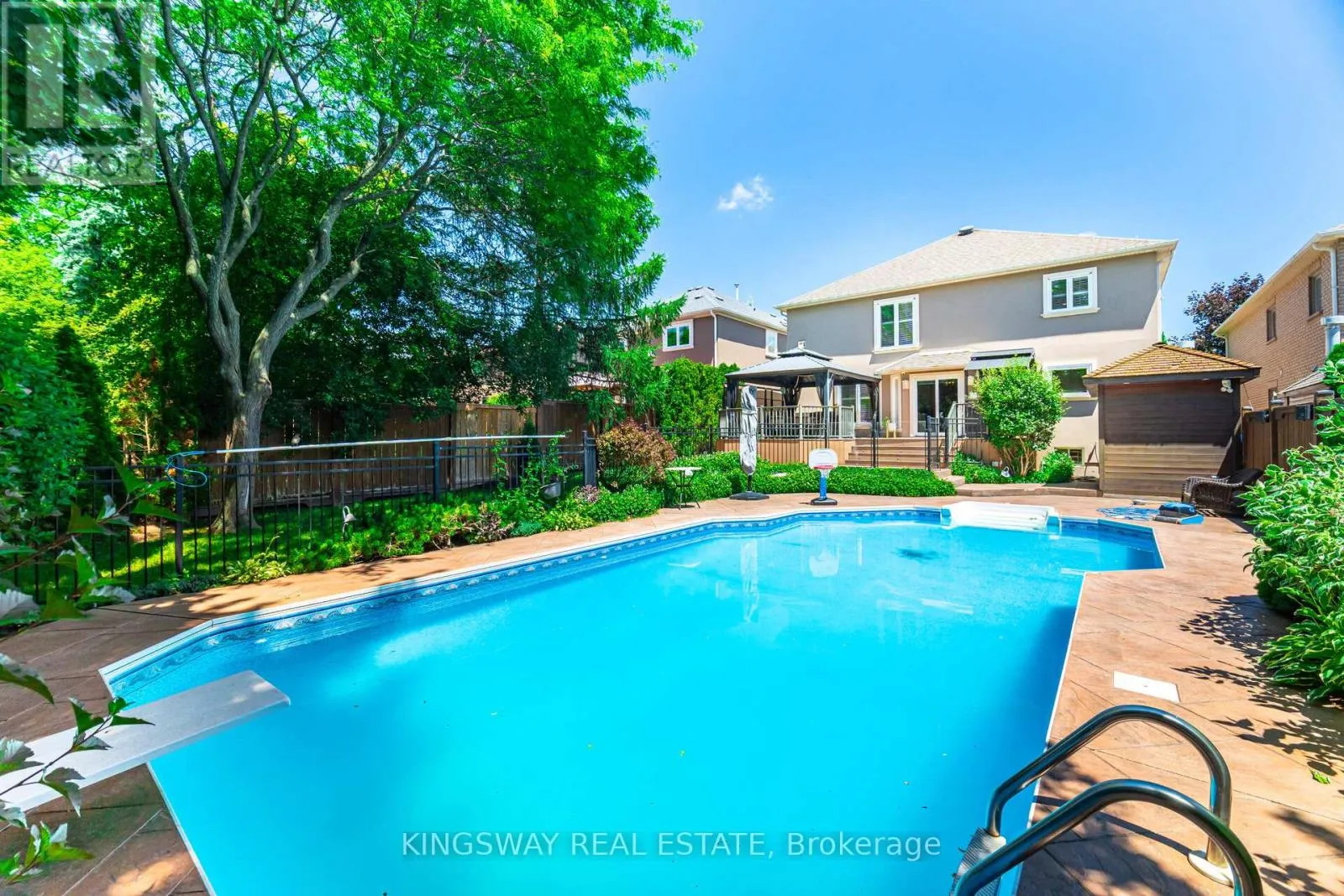 2246 GRAND RAVINE DRIVE