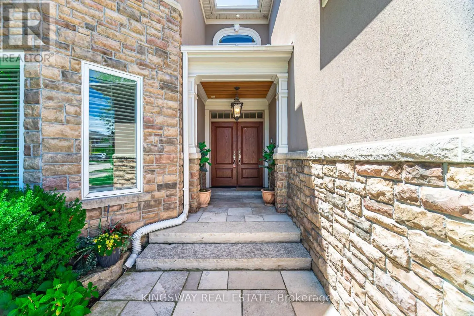 2246 GRAND RAVINE DRIVE