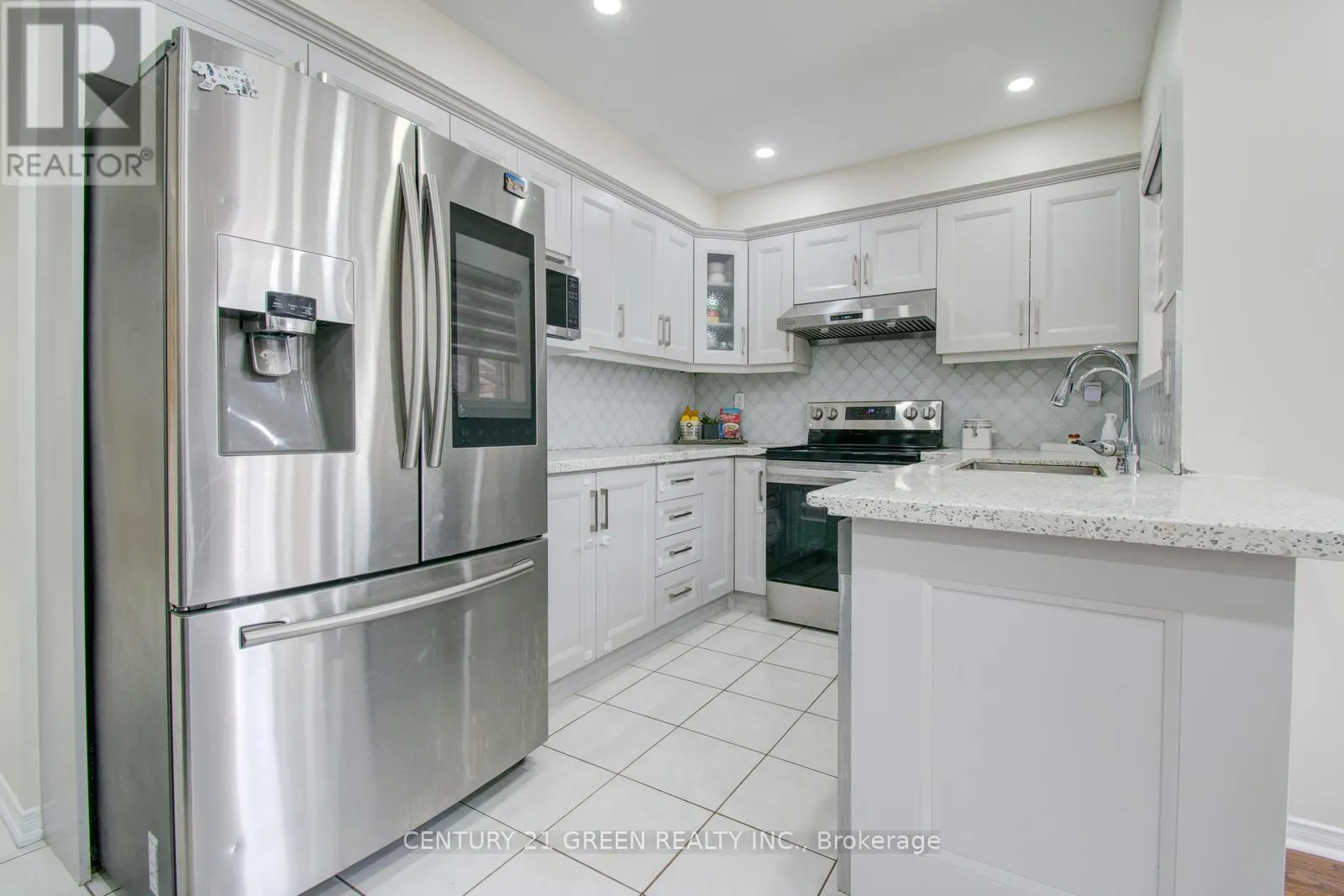 26 OATFIELD ROAD