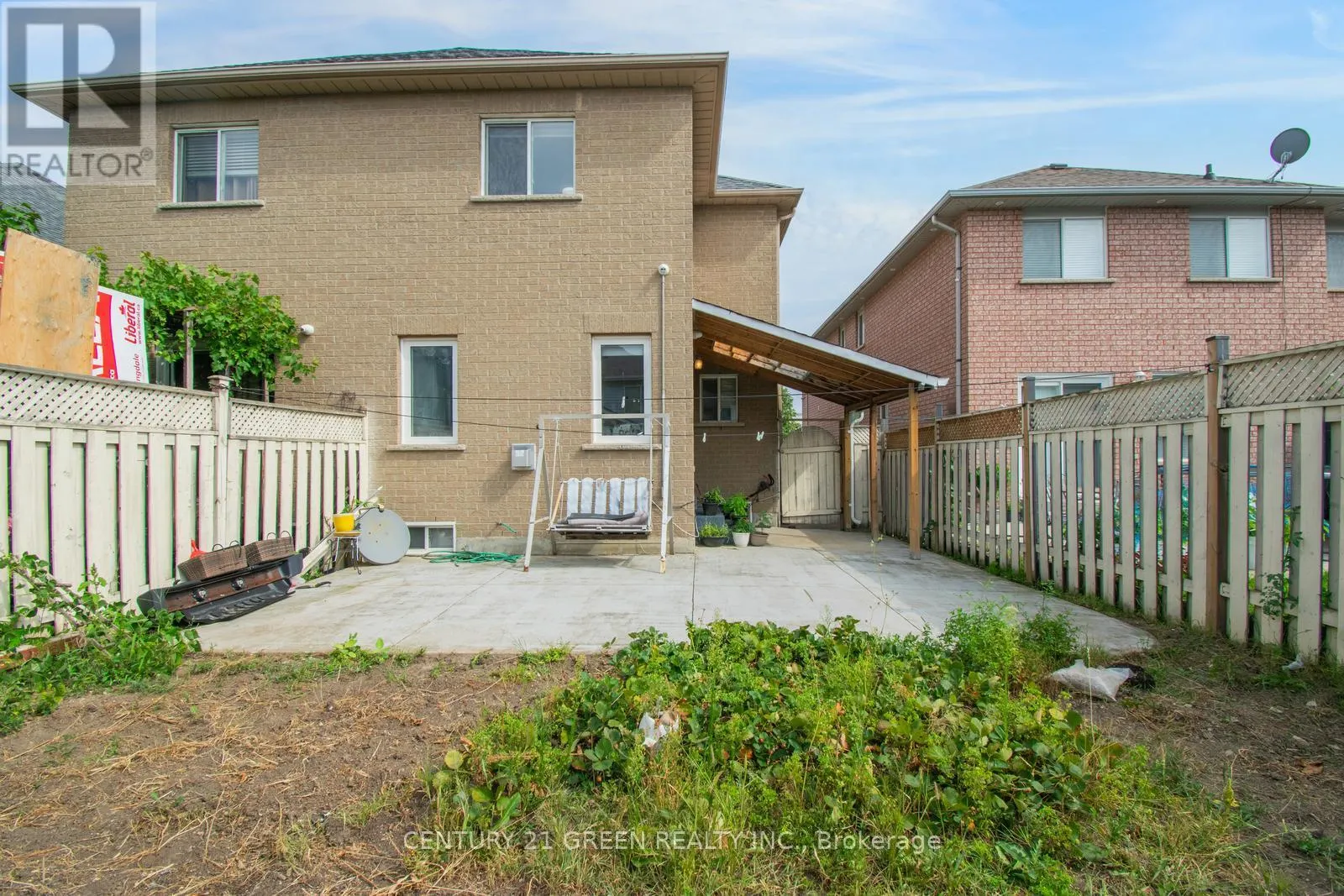 26 OATFIELD ROAD