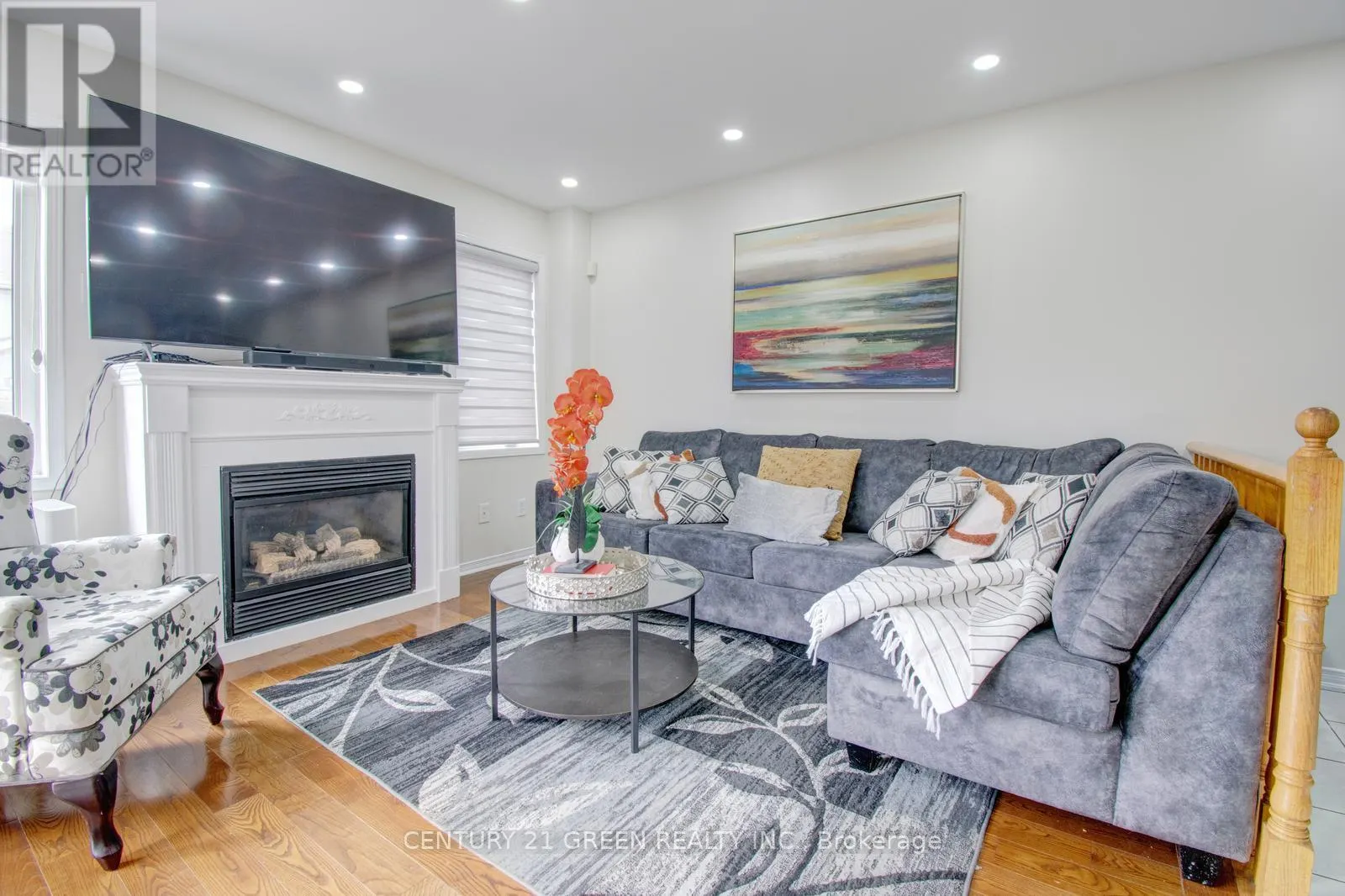 26 OATFIELD ROAD