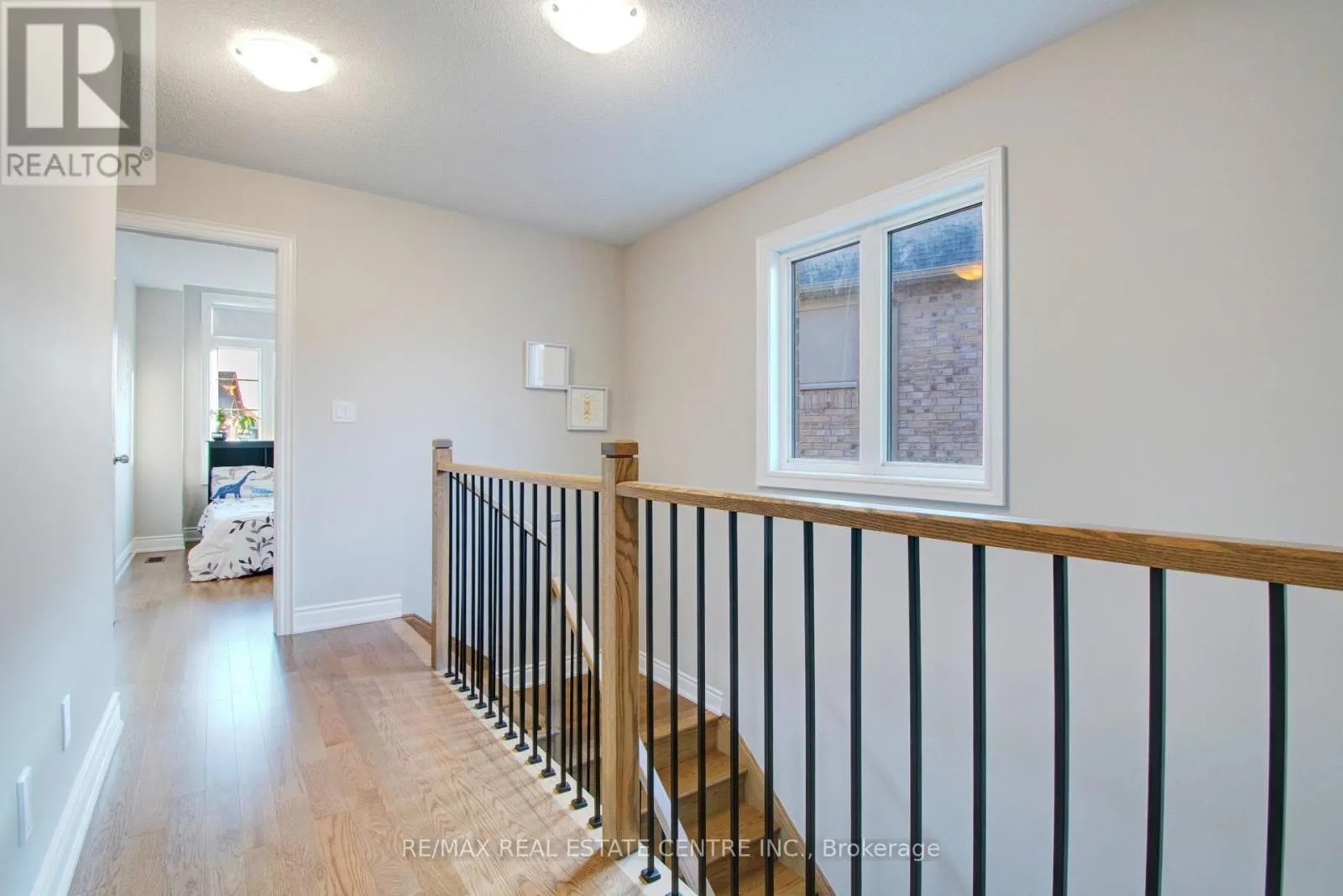 14 IXWORTH CIRCLE