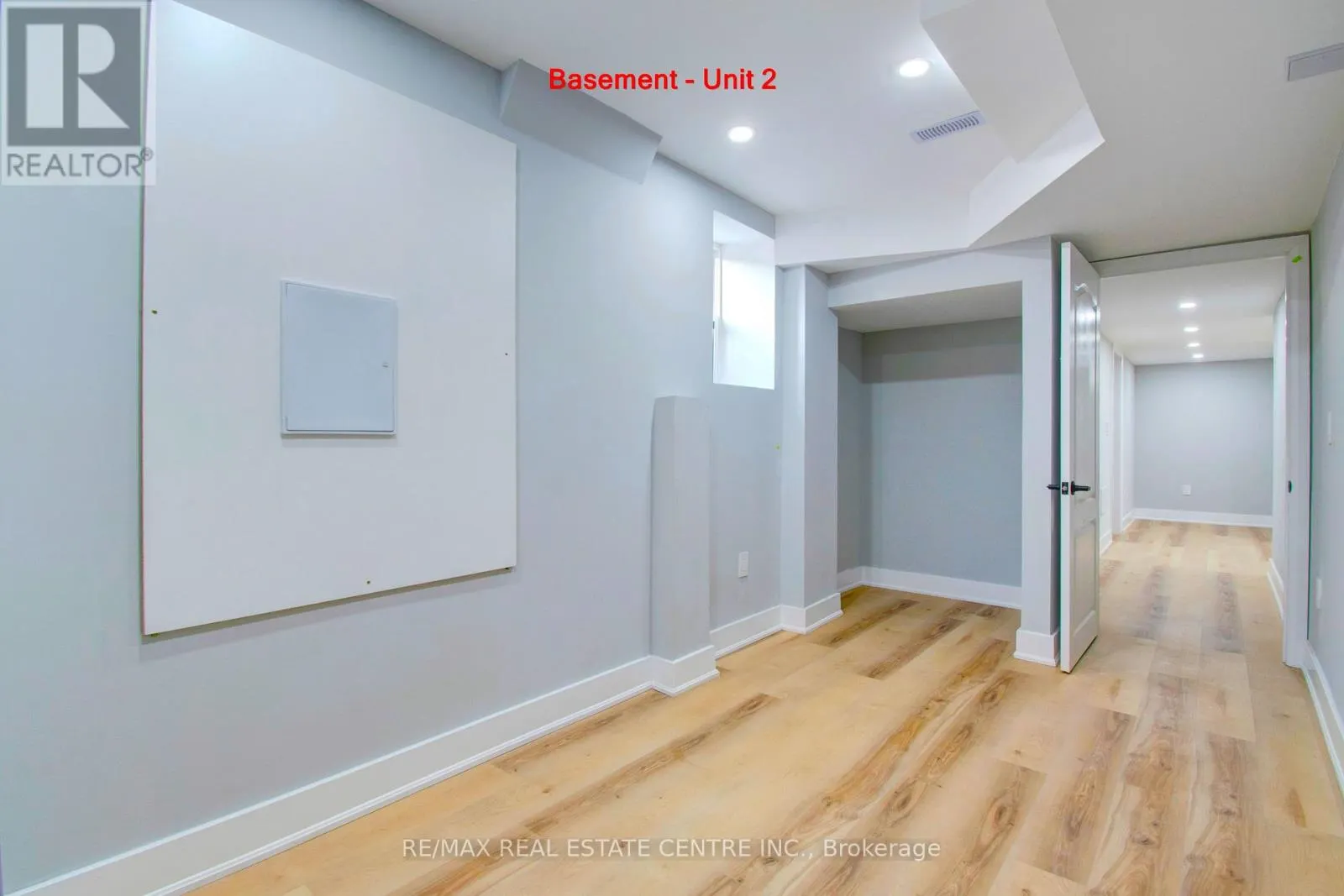 14 IXWORTH CIRCLE