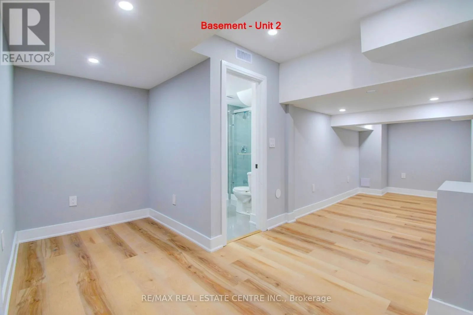 14 IXWORTH CIRCLE