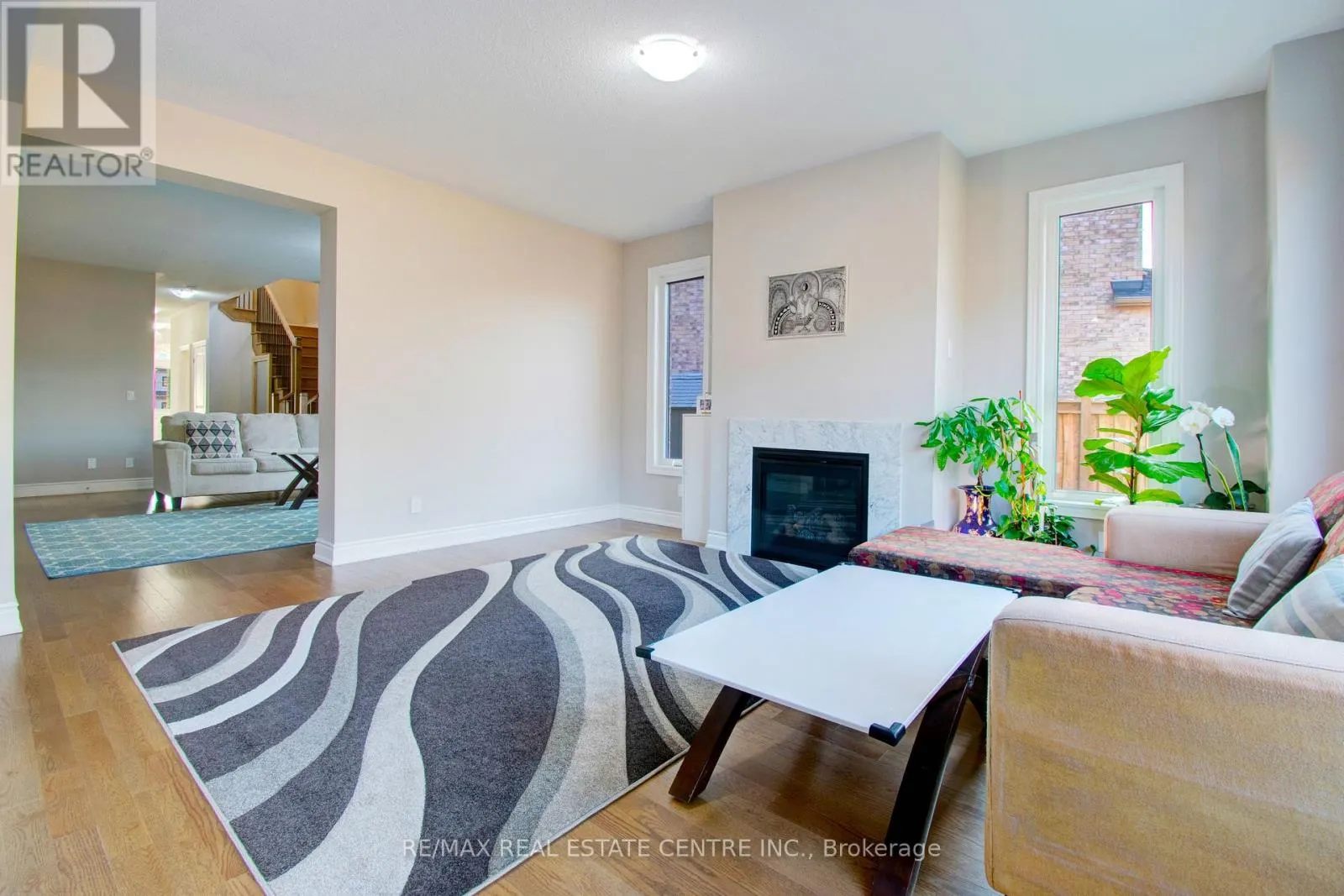 14 IXWORTH CIRCLE