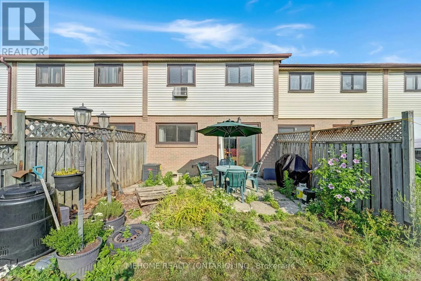 19 - 46 DEARBOURNE BOULEVARD