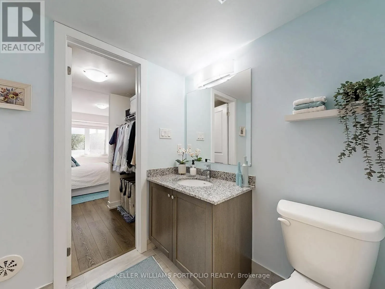 212 - 252 ROYAL YORK ROAD