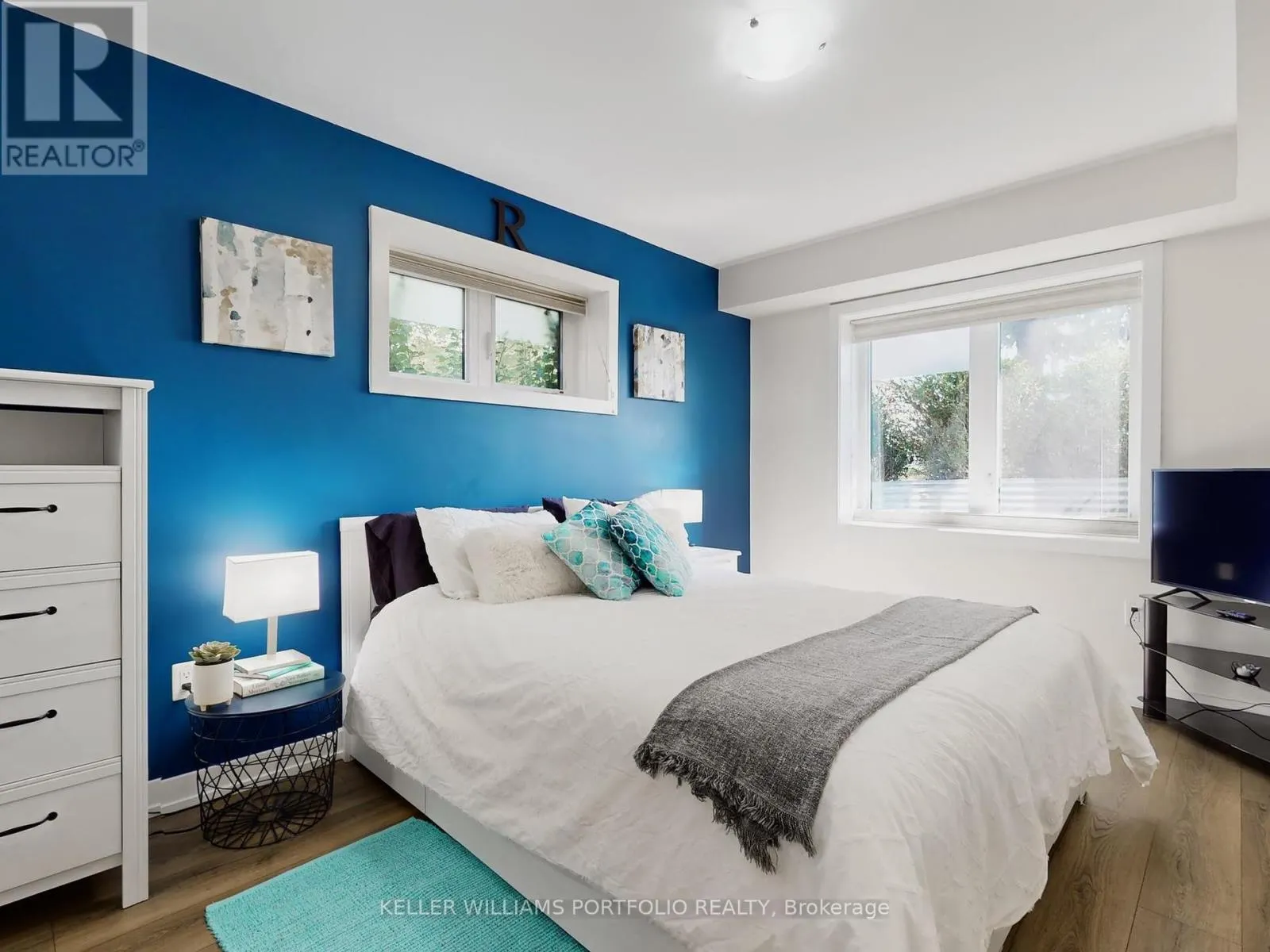 212 - 252 ROYAL YORK ROAD