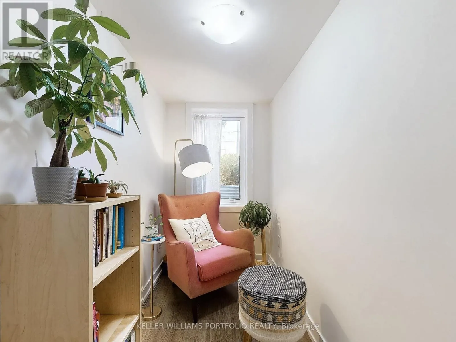 212 - 252 ROYAL YORK ROAD
