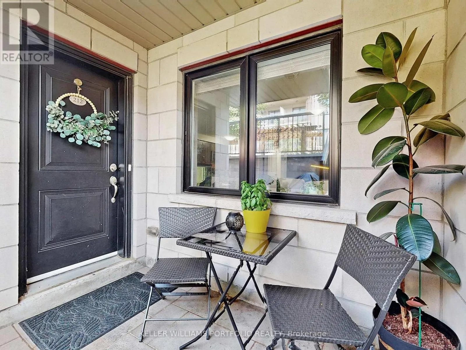 212 - 252 ROYAL YORK ROAD