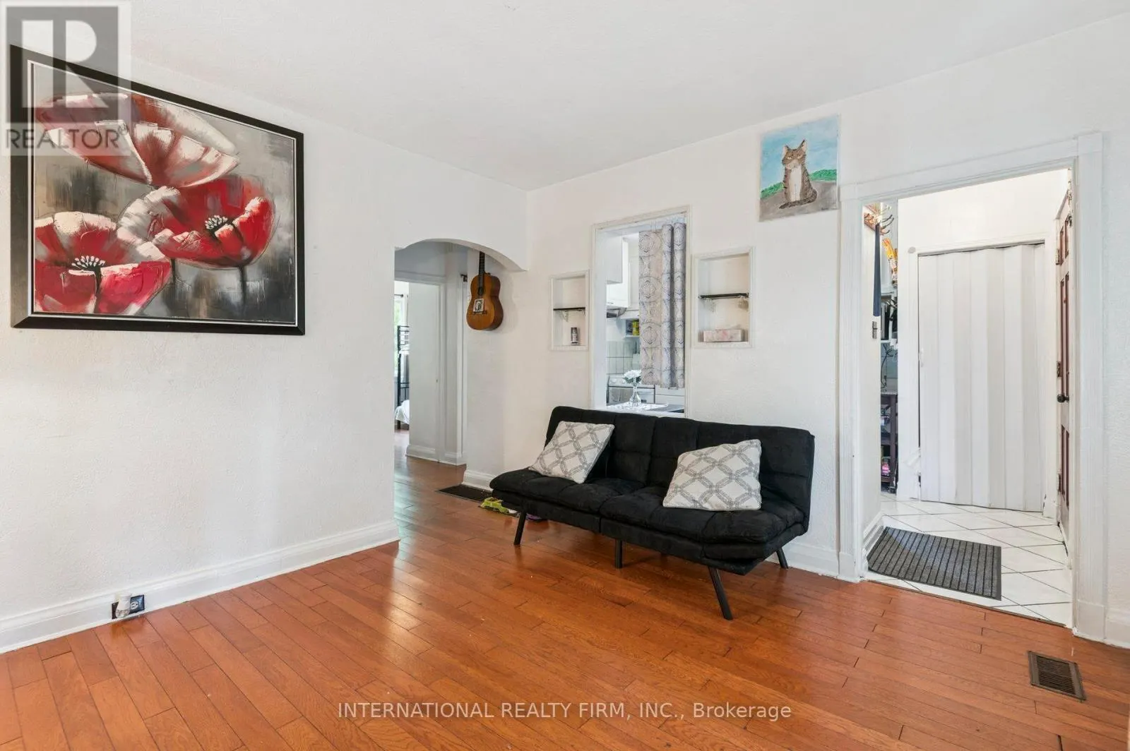 1982 LAWRENCE AVENUE W