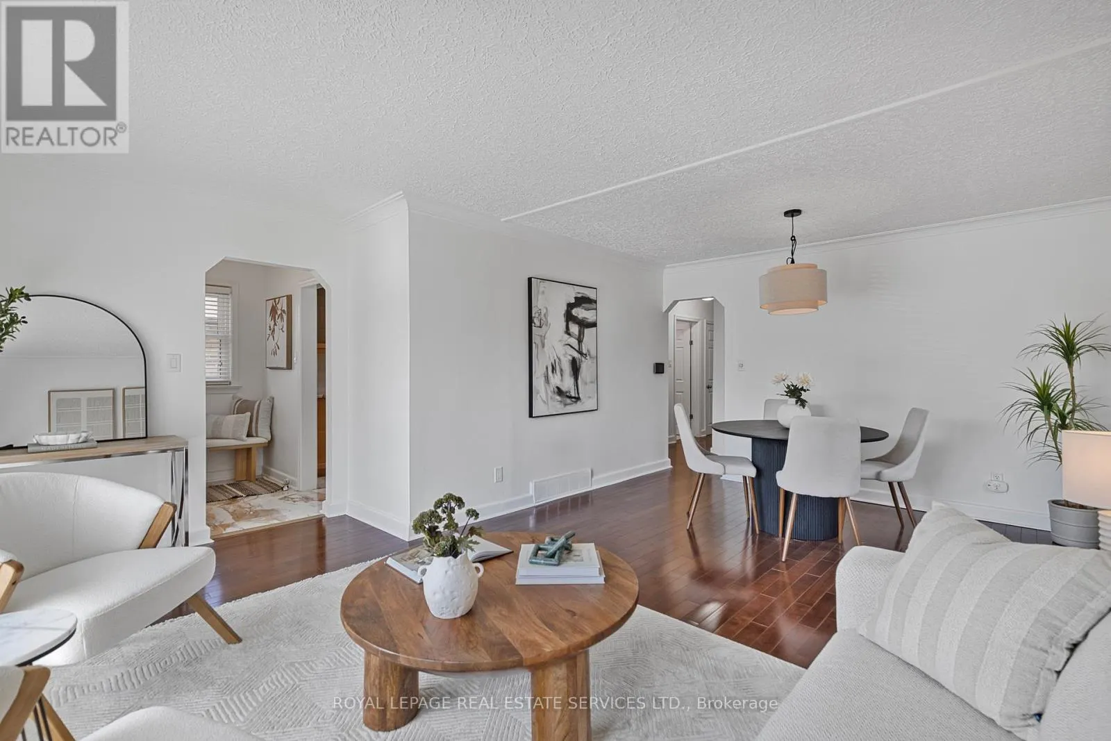 2143 MOUNTAINSIDE DRIVE