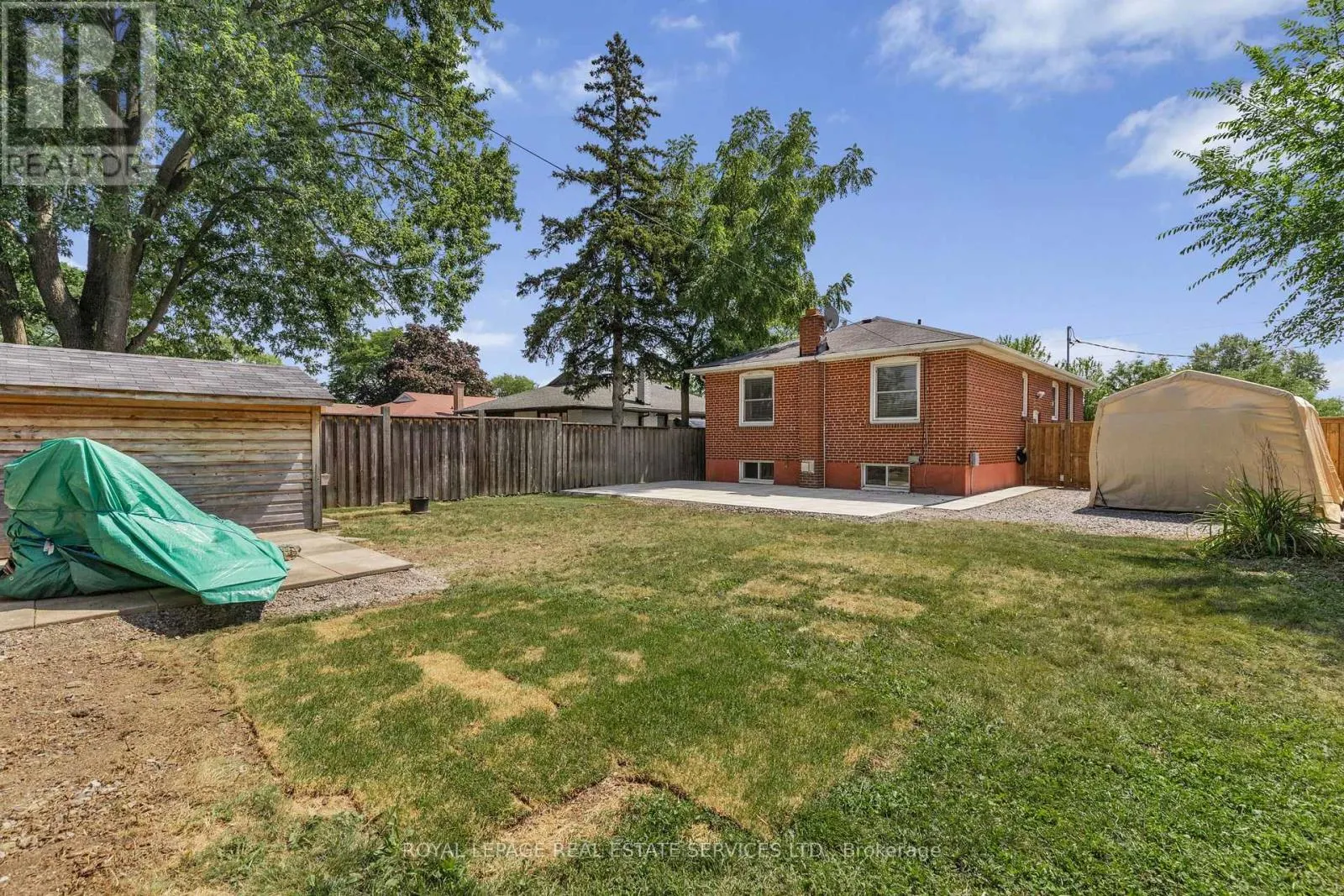 2143 MOUNTAINSIDE DRIVE