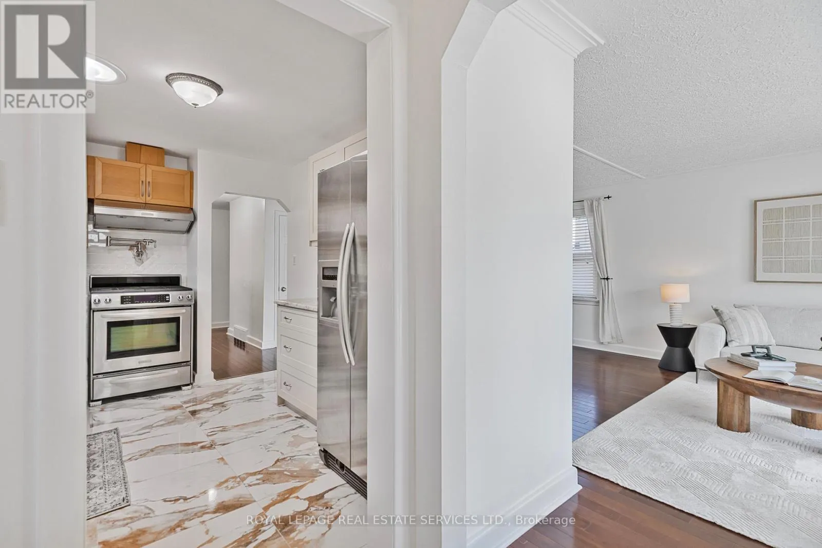 2143 MOUNTAINSIDE DRIVE