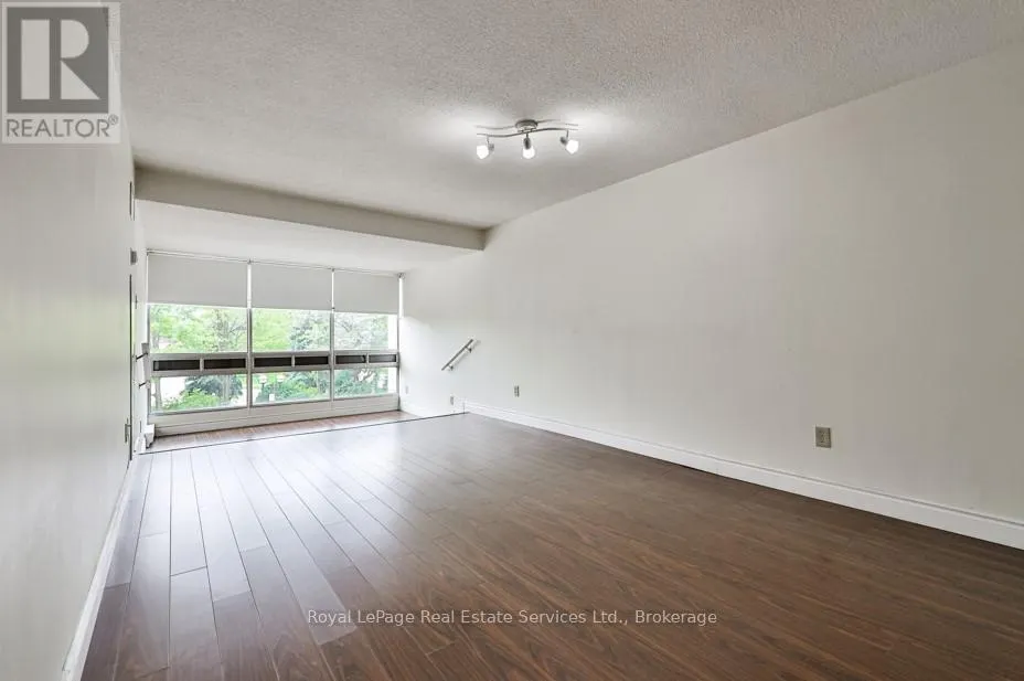 304 - 2185 MARINE DRIVE, #304