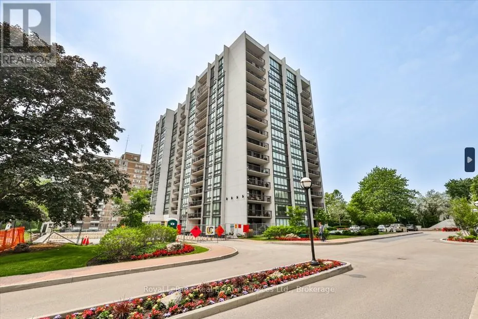 304 - 2185 MARINE DRIVE, #304