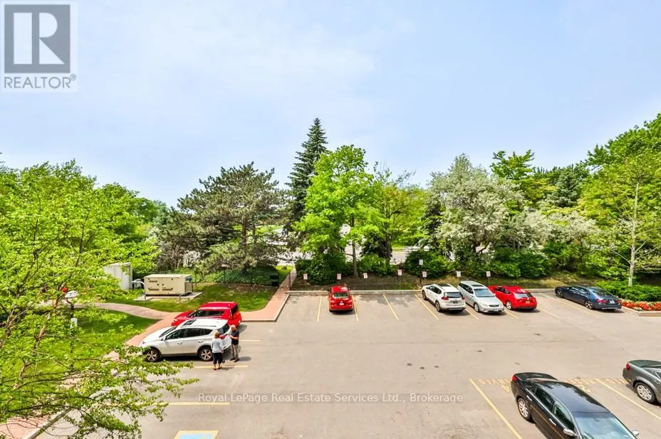 304 - 2185 MARINE DRIVE, #304