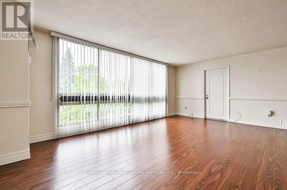 304 - 2185 MARINE DRIVE, #304