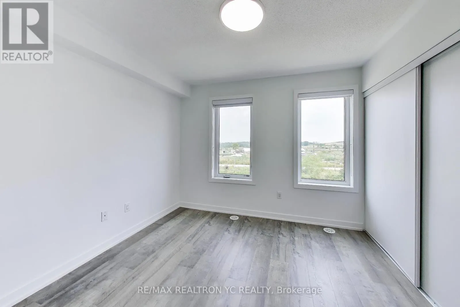 175 DOWNSVIEW PARK BOULEVARD