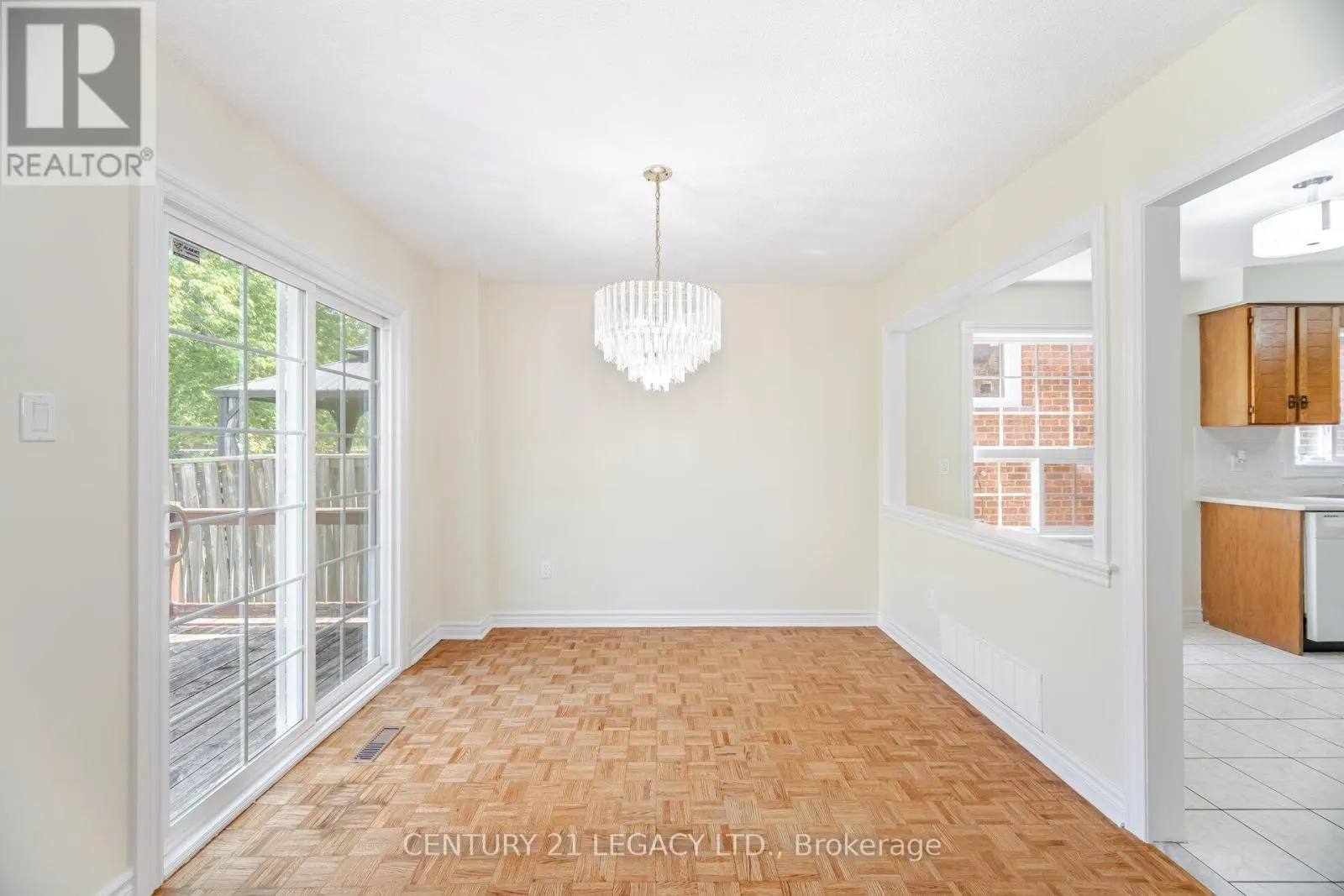 3182 BRACKNELL CRESCENT