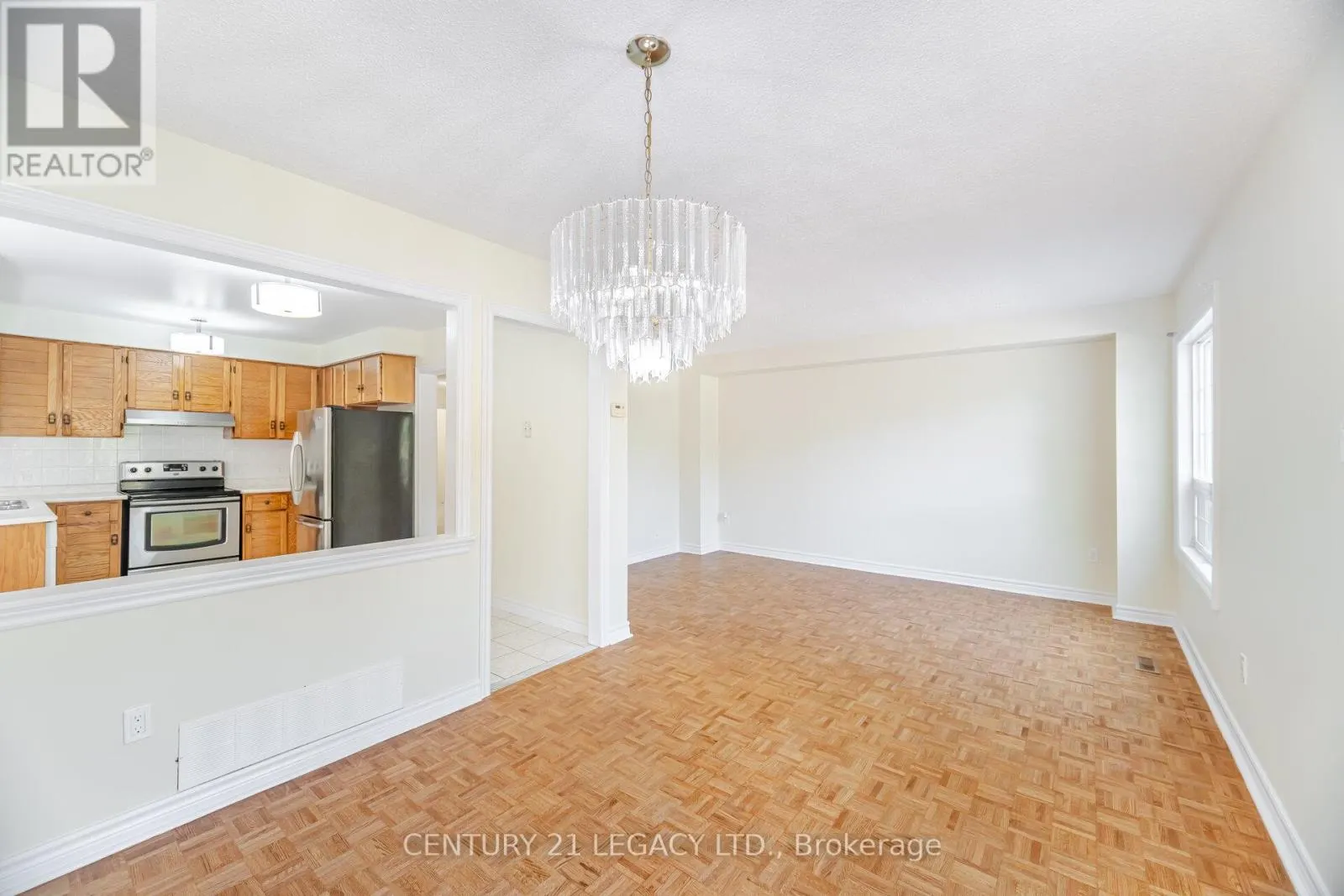 3182 BRACKNELL CRESCENT